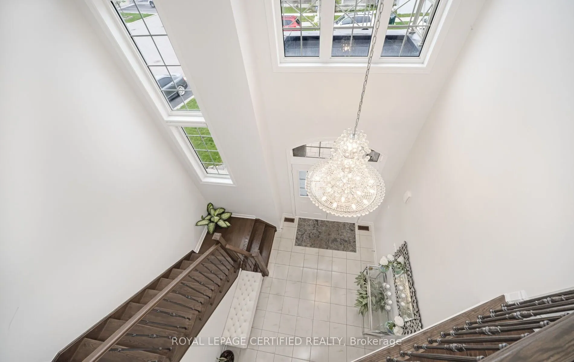 32 Cayton Crescent
