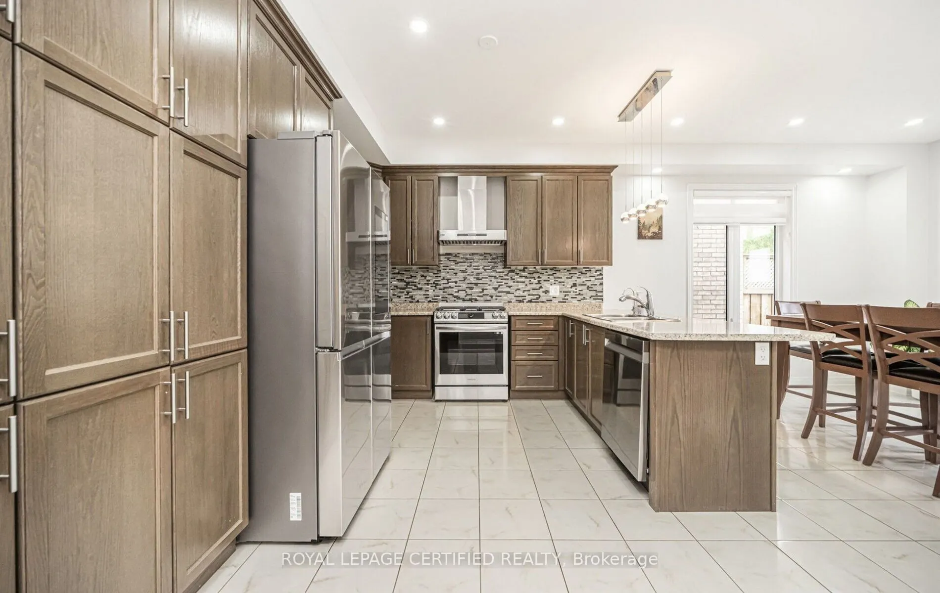 32 Cayton Crescent
