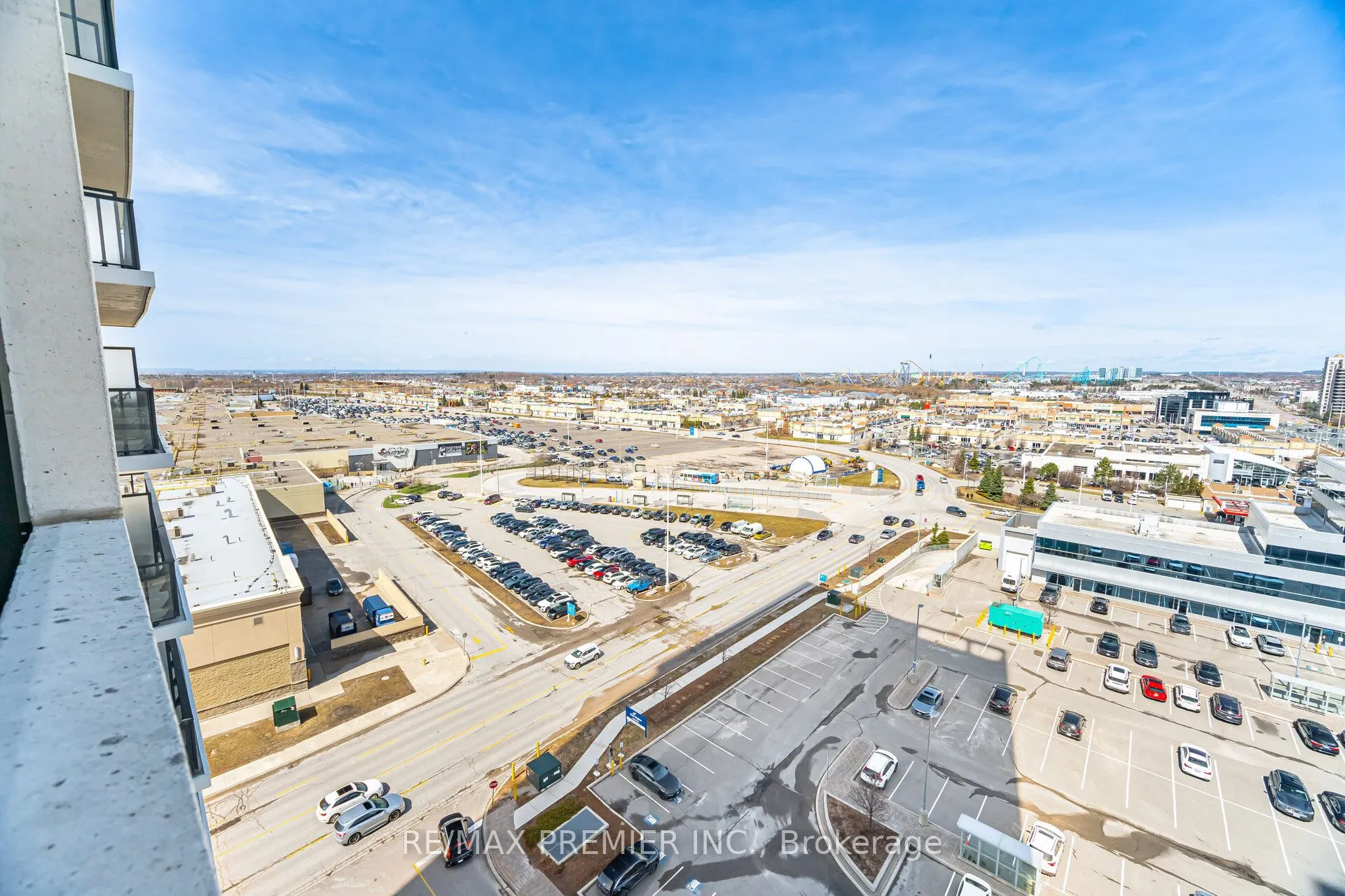 9000 Jane Street, #1024