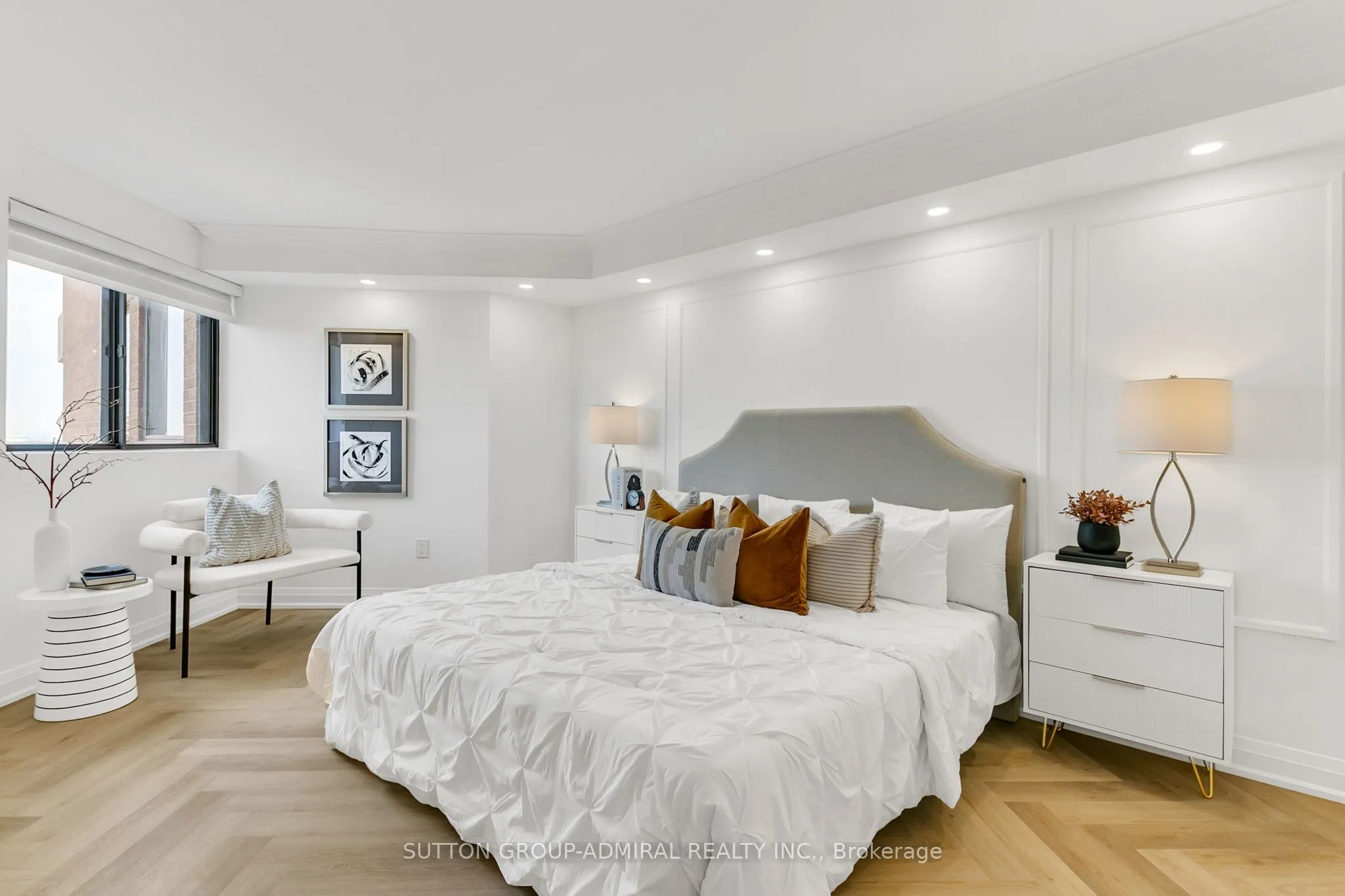 7601 Bathurst Street, #908