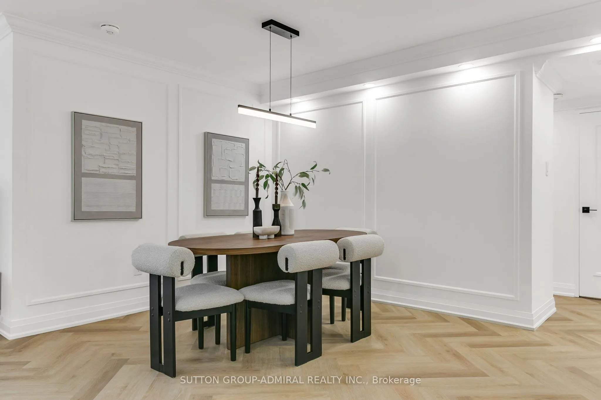 7601 Bathurst Street, #908