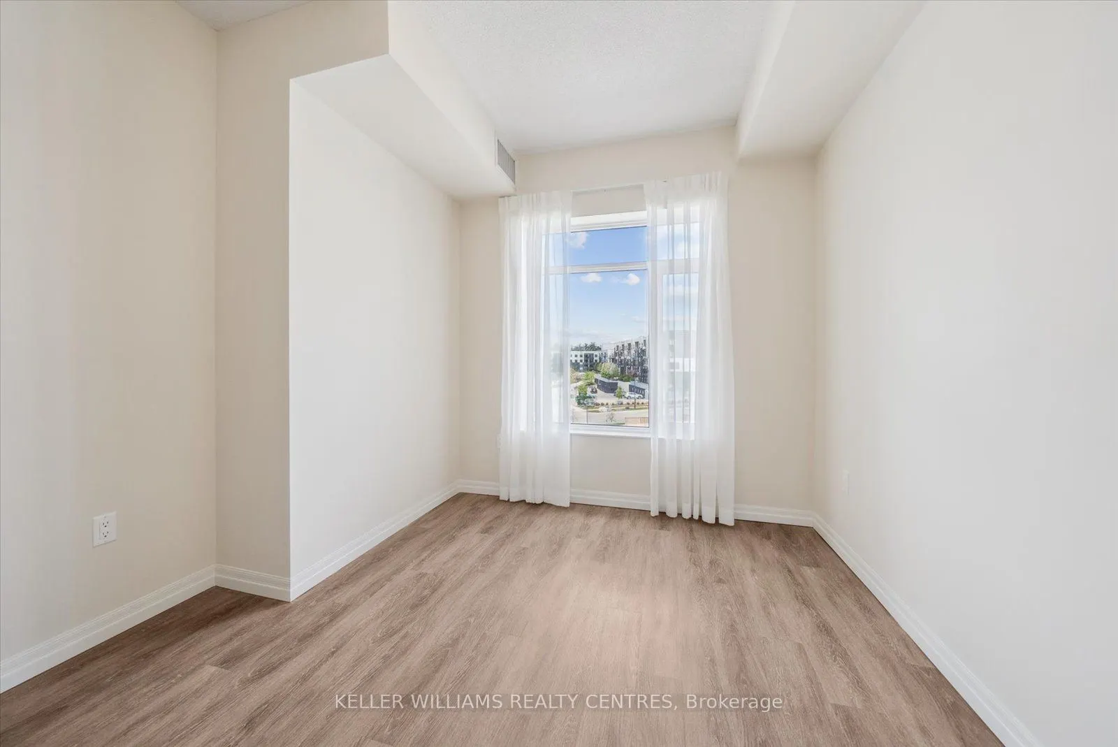 460 William Graham Drive, #502