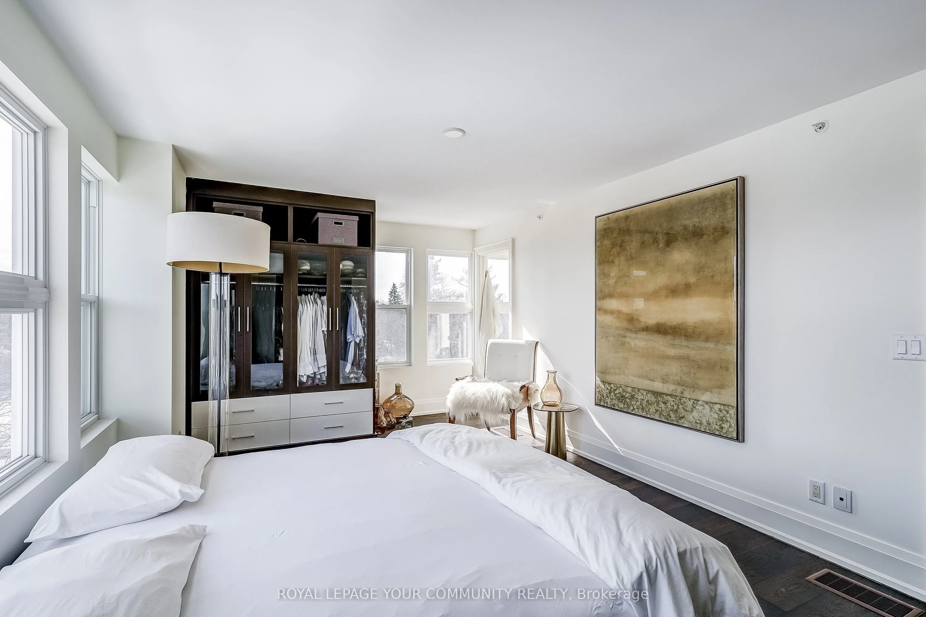 64 Wells Street, #402