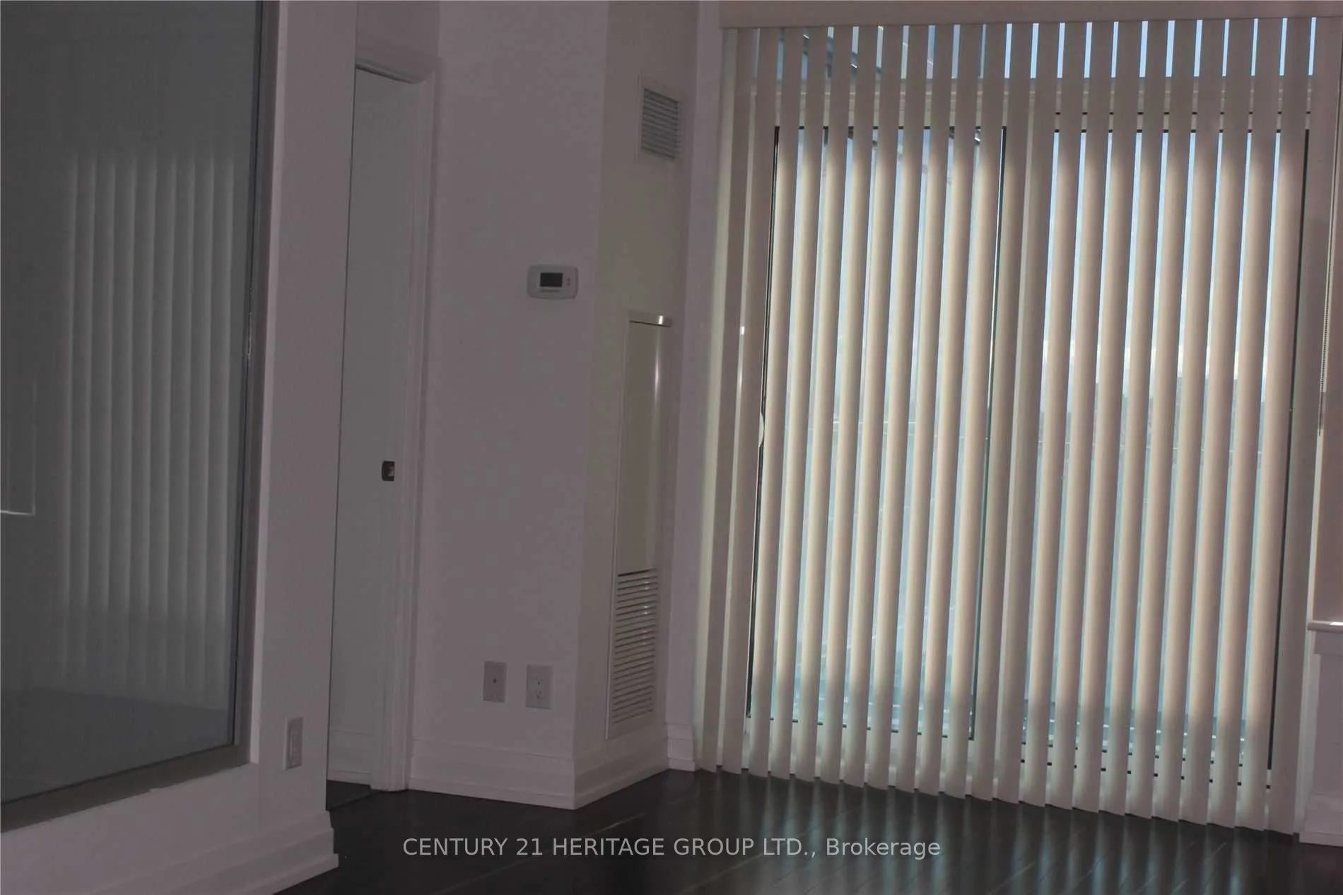 7167 Yonge Street, #721