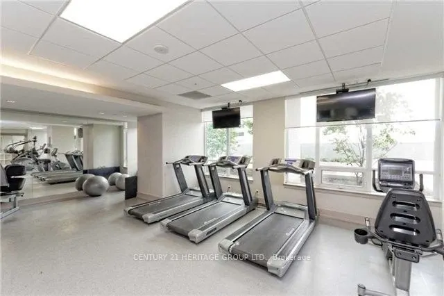 7167 Yonge Street, #721