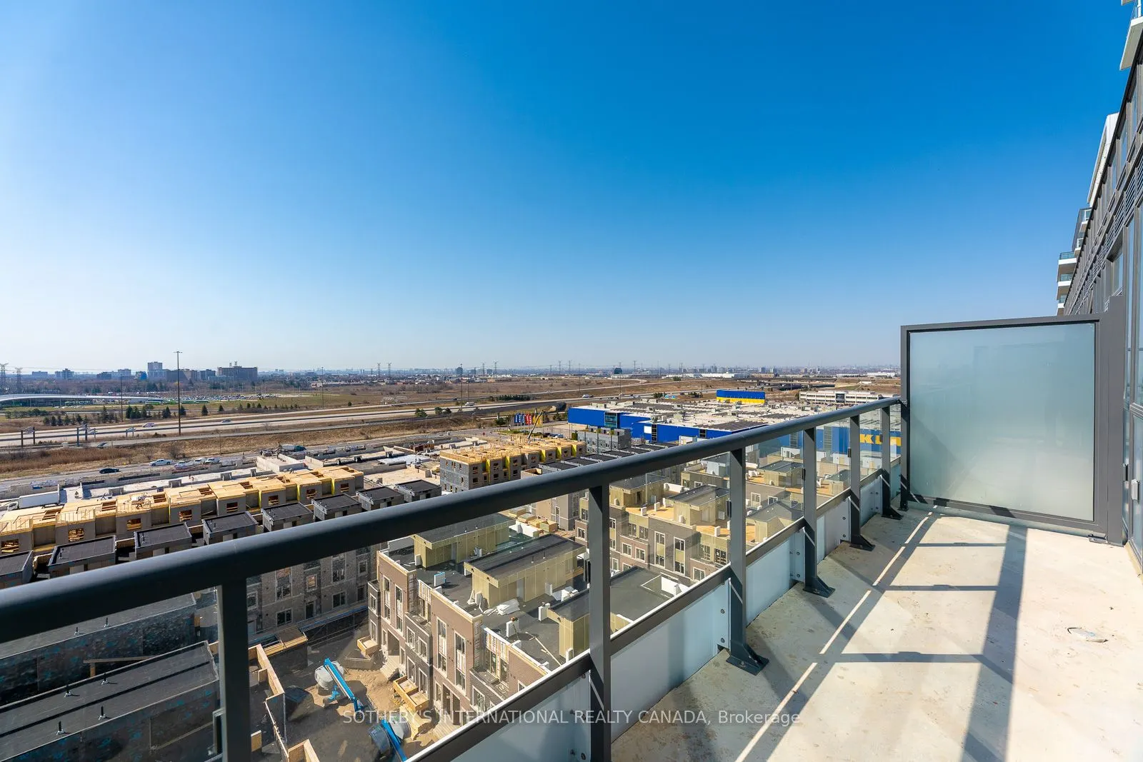 38 Honeycrisp Crescent, #1110