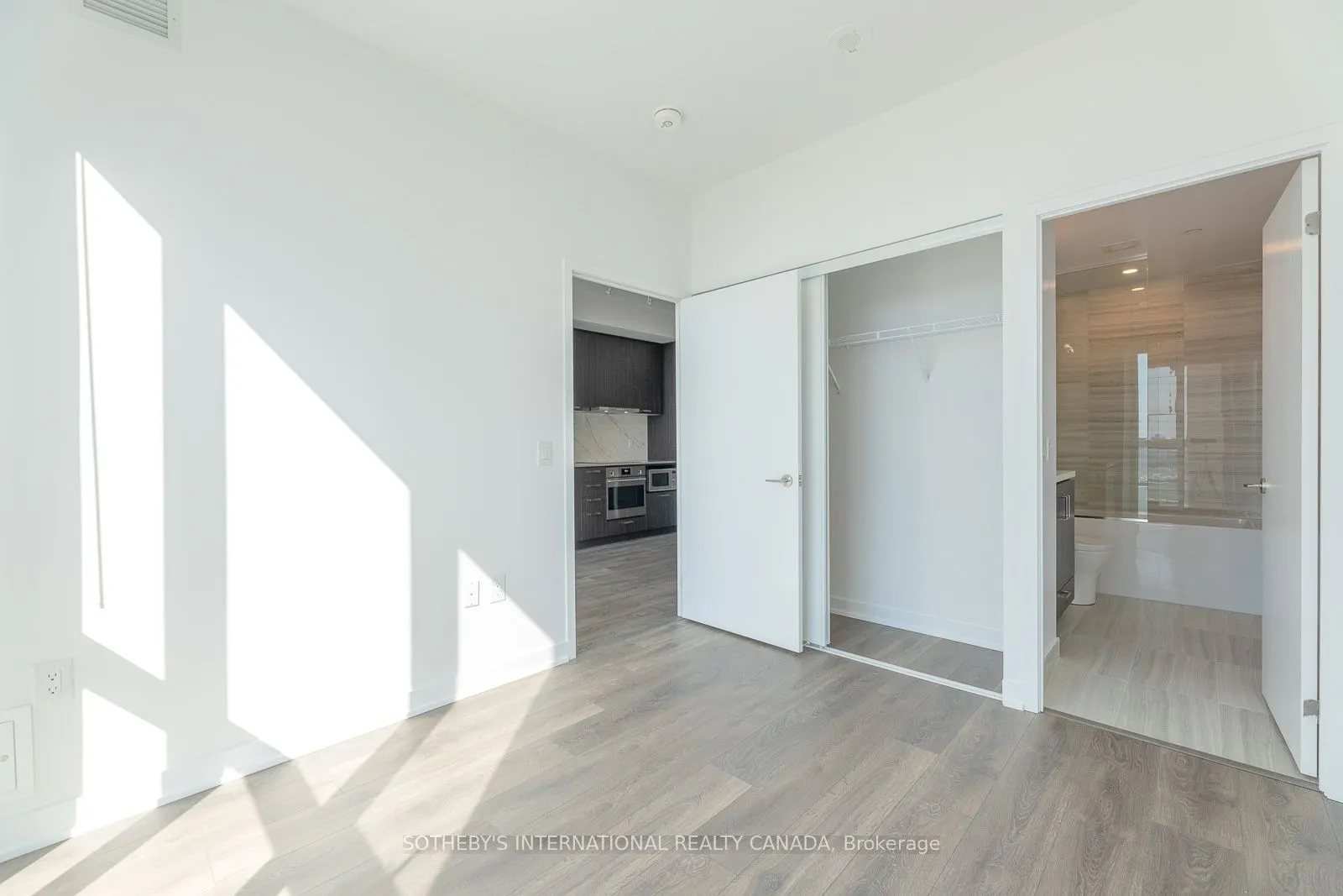 38 Honeycrisp Crescent, #1110