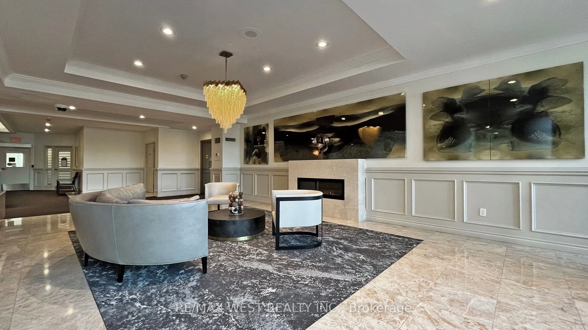 7 Townsgate Drive #1408