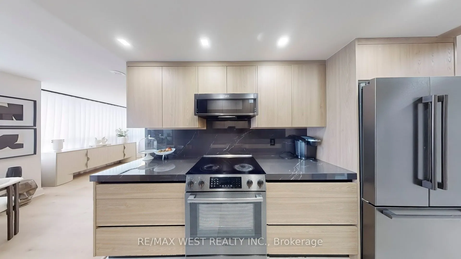 7 Townsgate Drive #1408