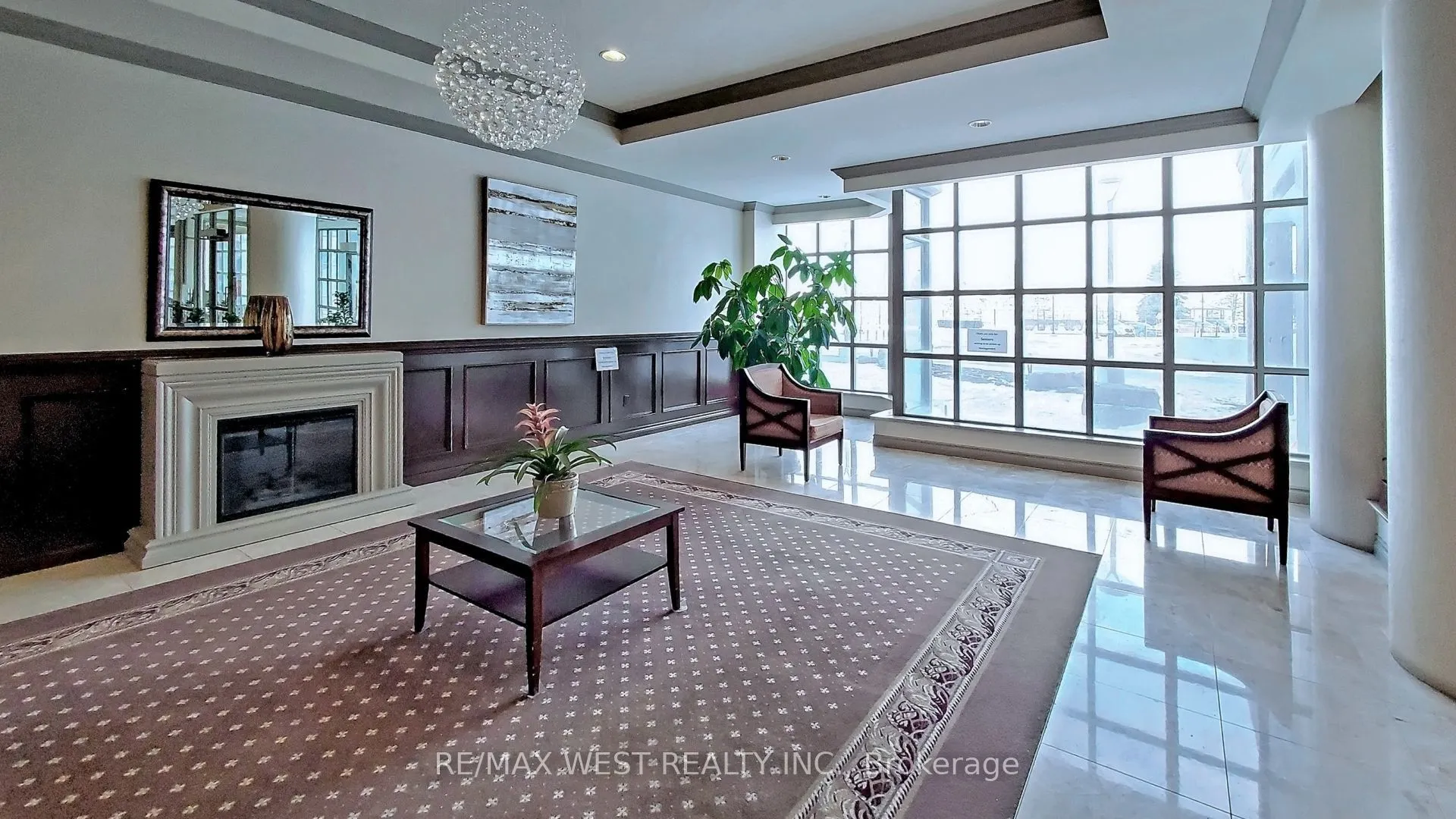 7 Townsgate Drive #1408