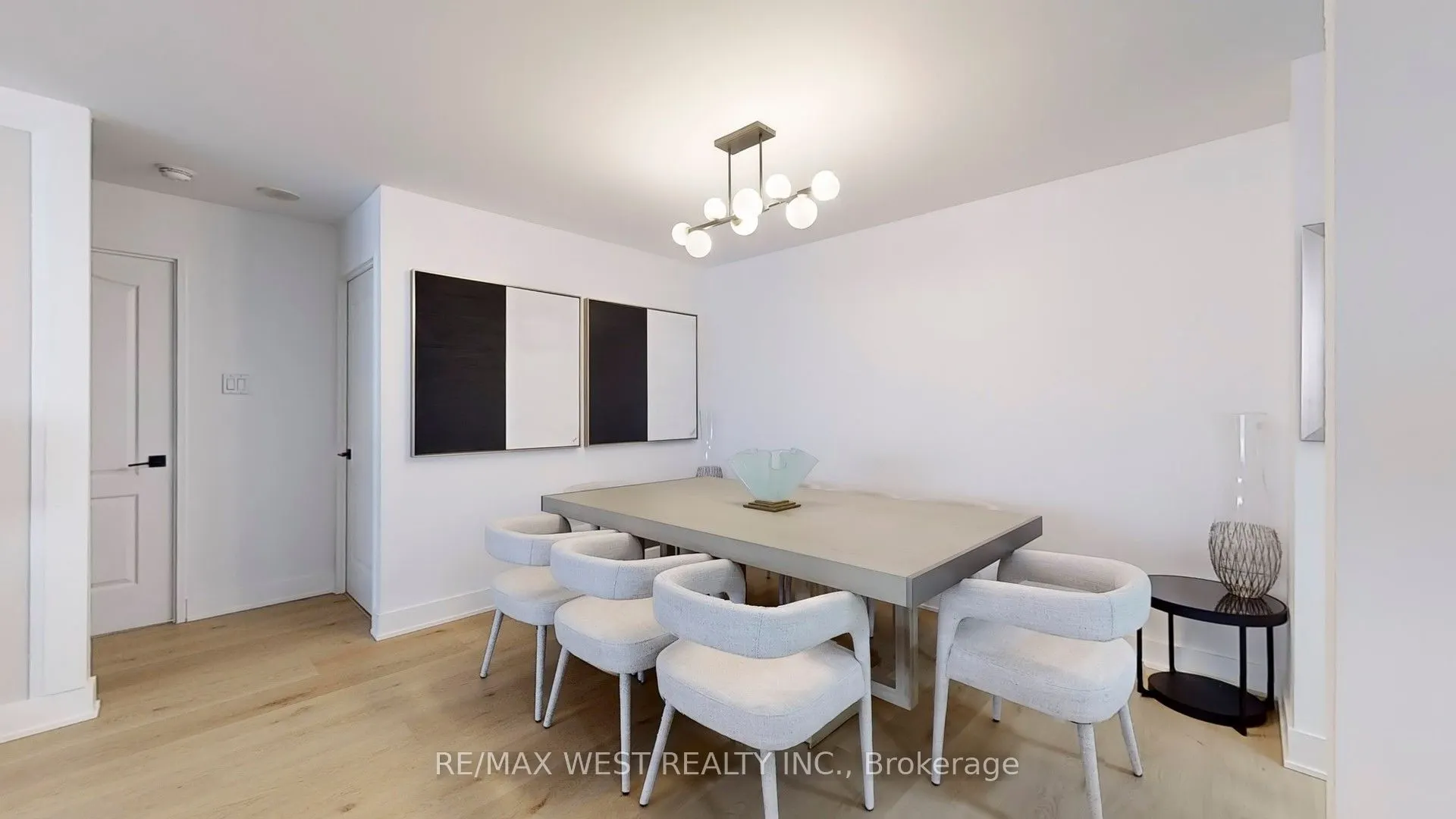 7 Townsgate Drive #1408