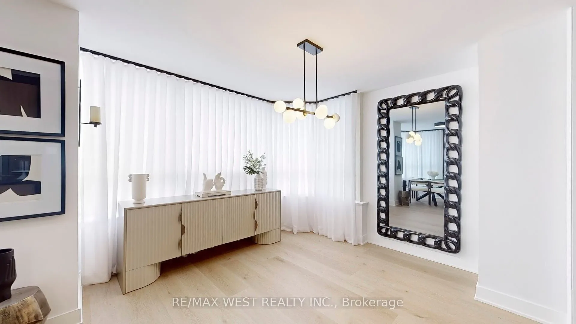 7 Townsgate Drive #1408