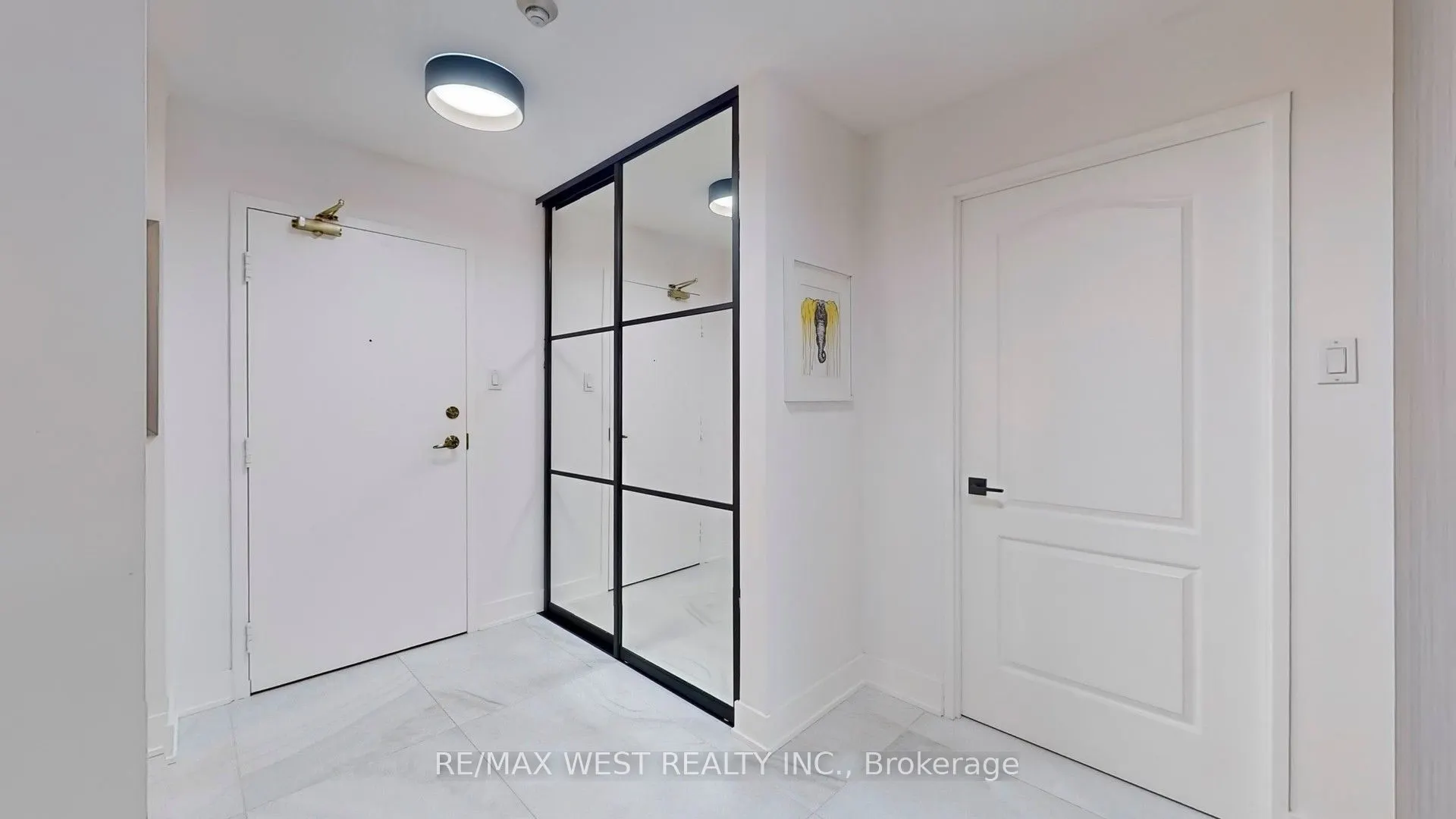 7 Townsgate Drive #1408