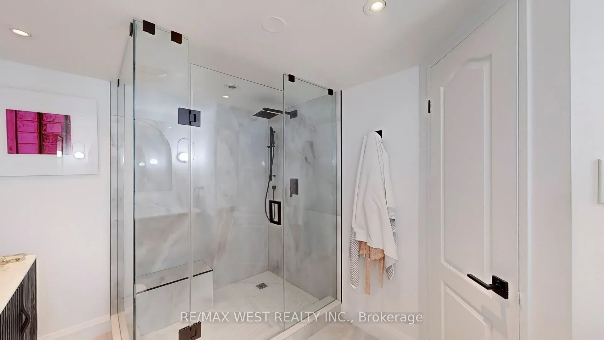 7 Townsgate Drive #1408