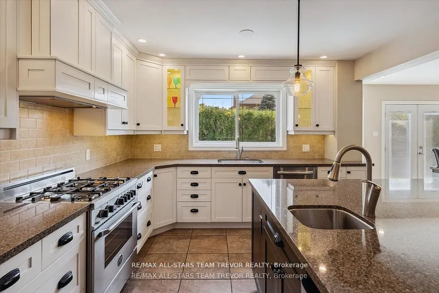 23 Litner Crescent