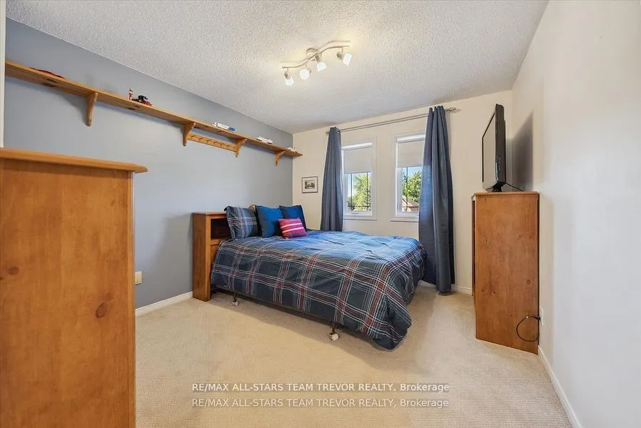 23 Litner Crescent