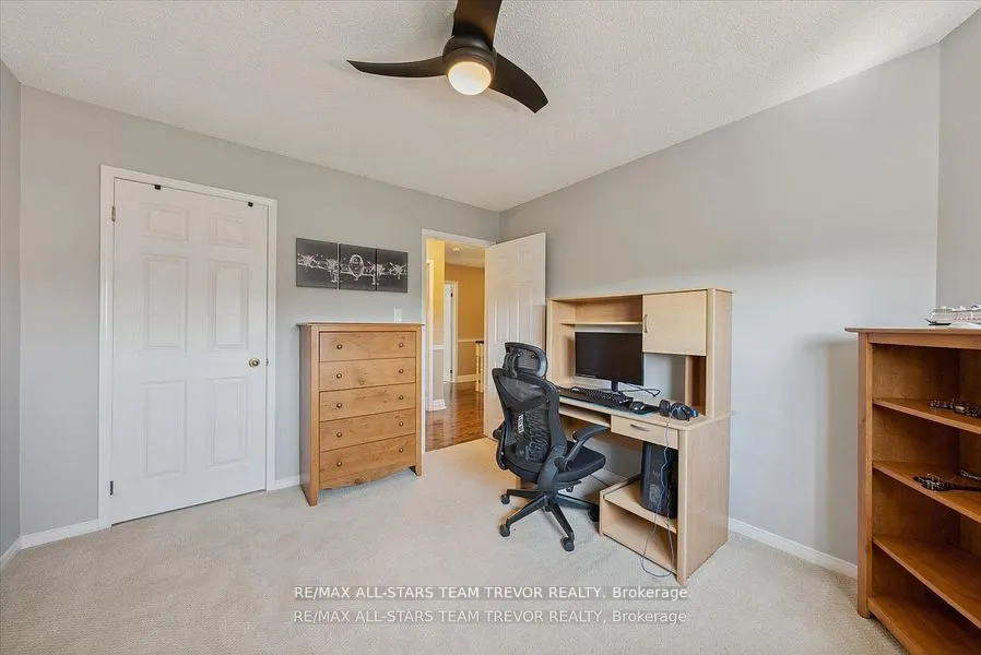 23 Litner Crescent