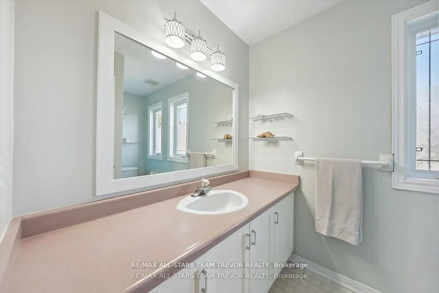 23 Litner Crescent