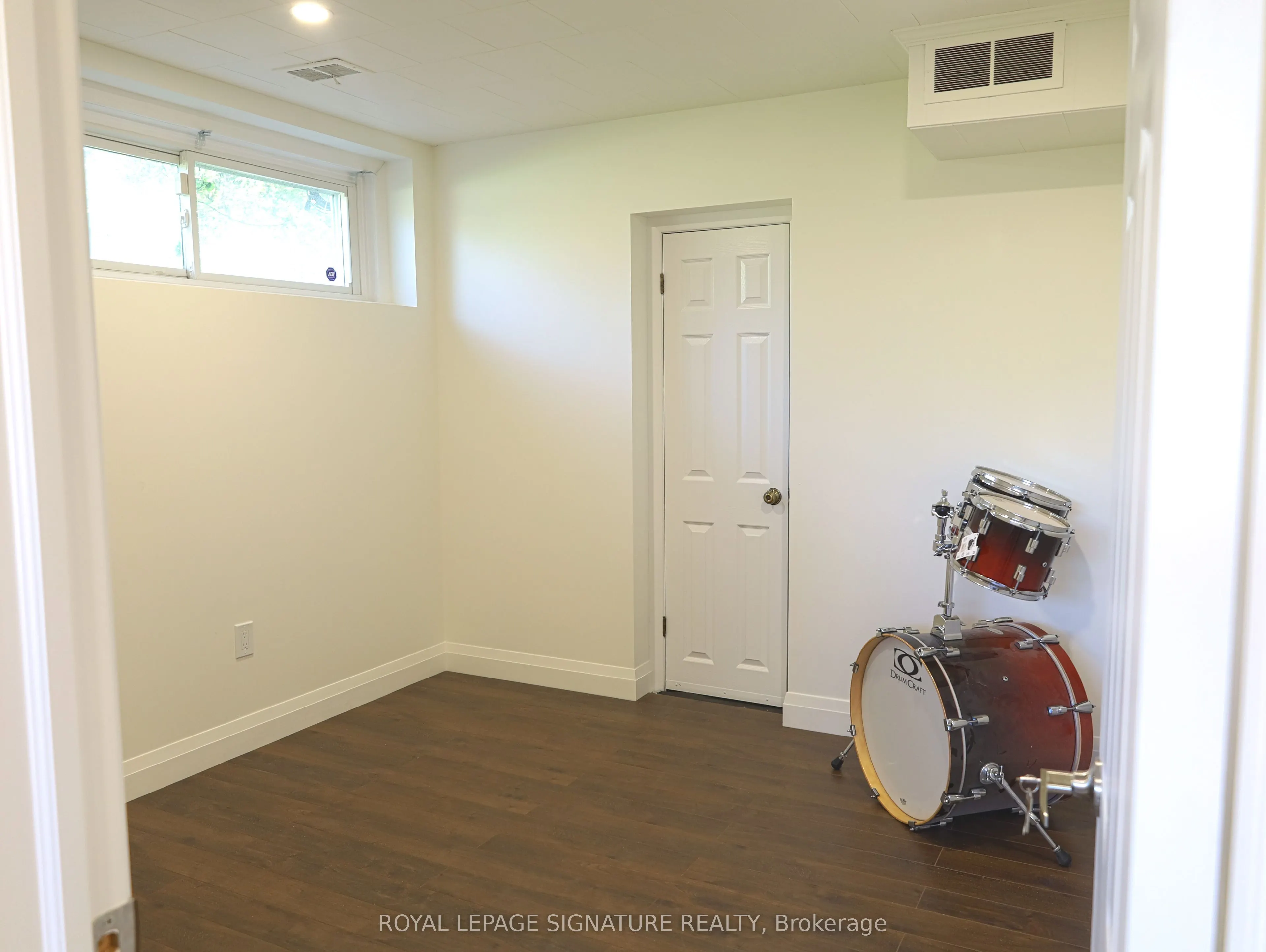 38 Idleswift Drive, #Bsmnt