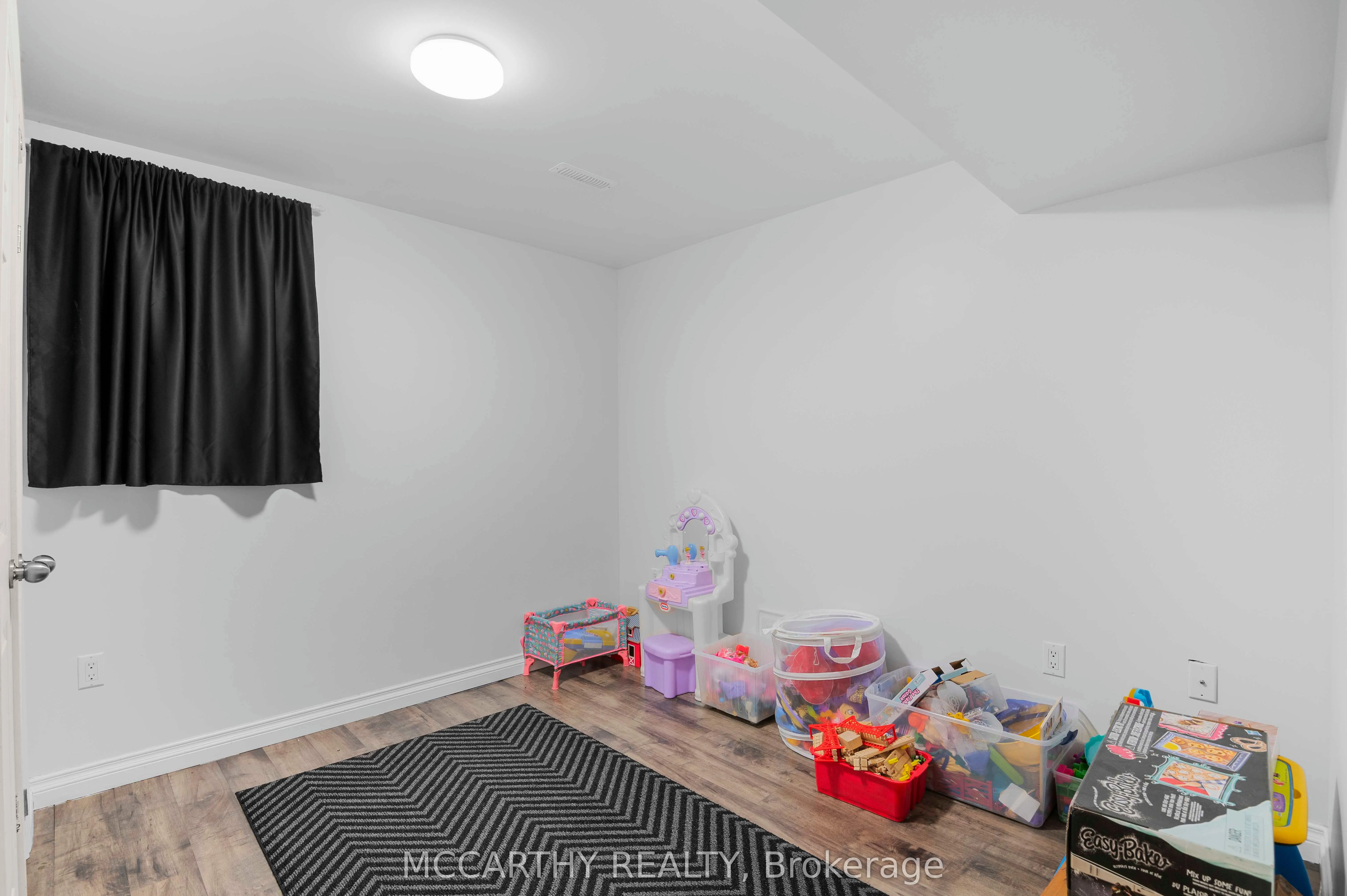 34 Corrie Crescent