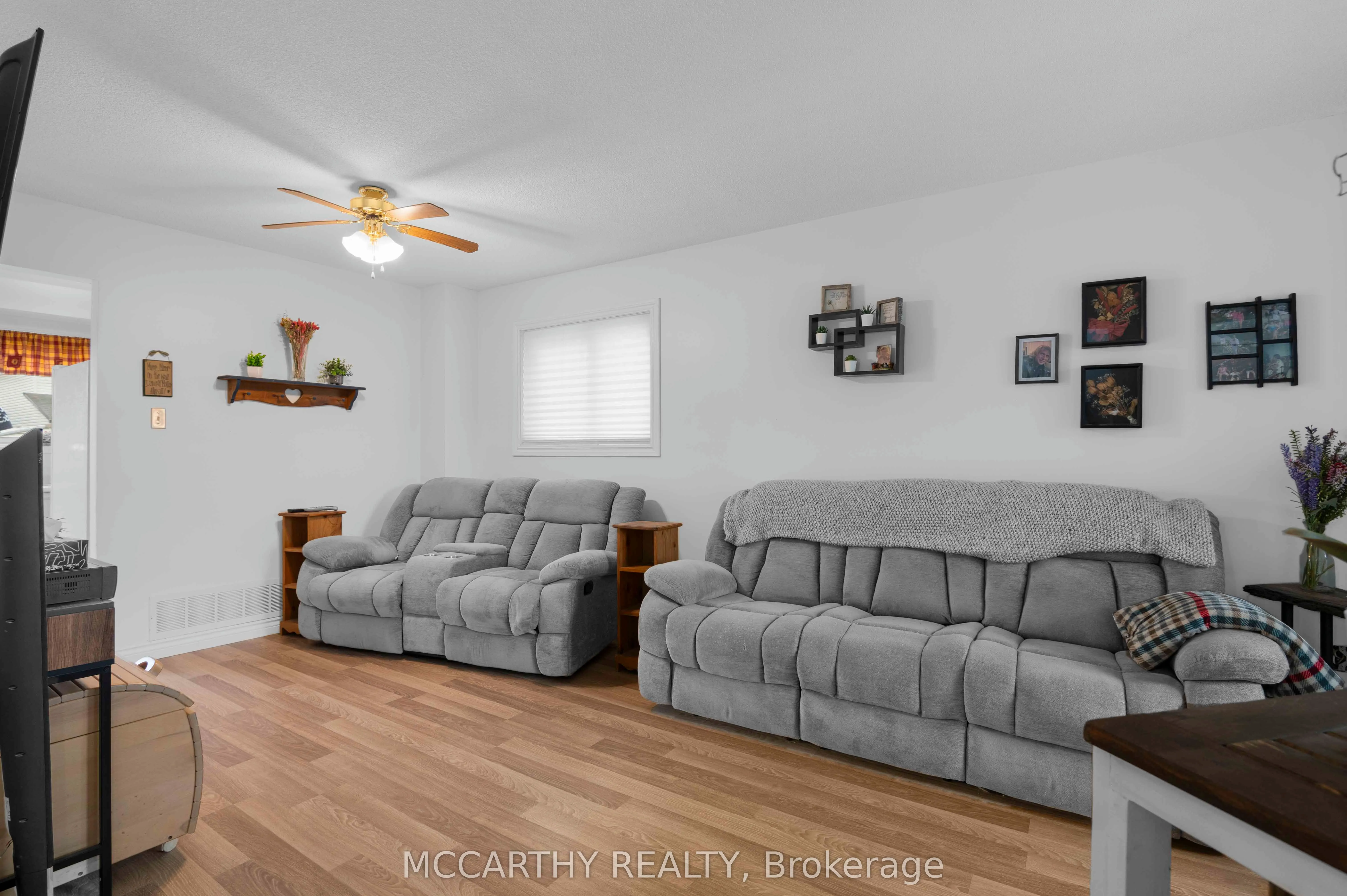 34 Corrie Crescent