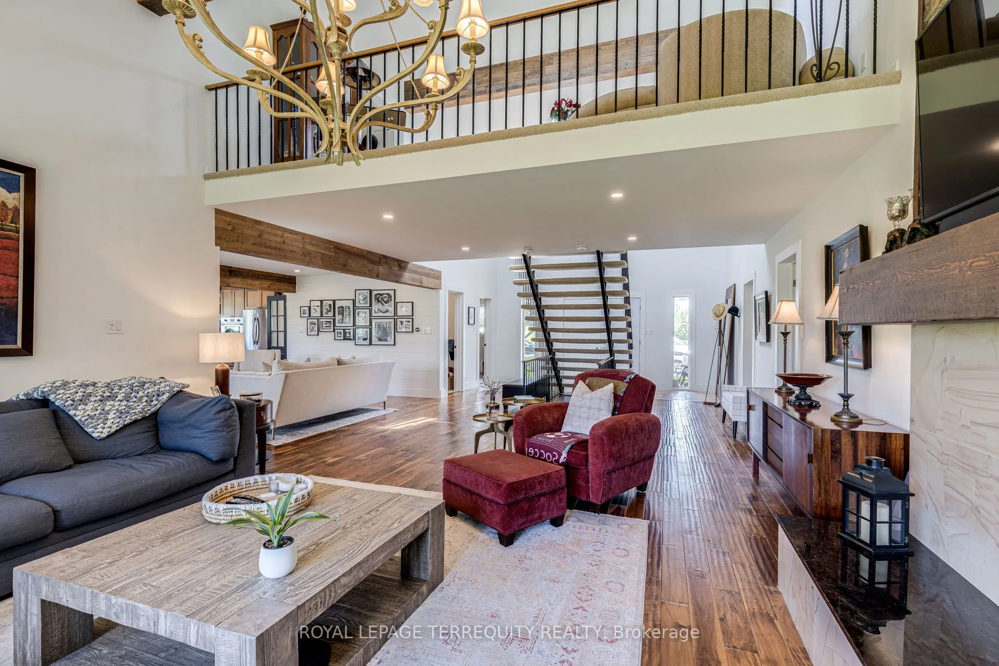 1041 Concession Road, #8