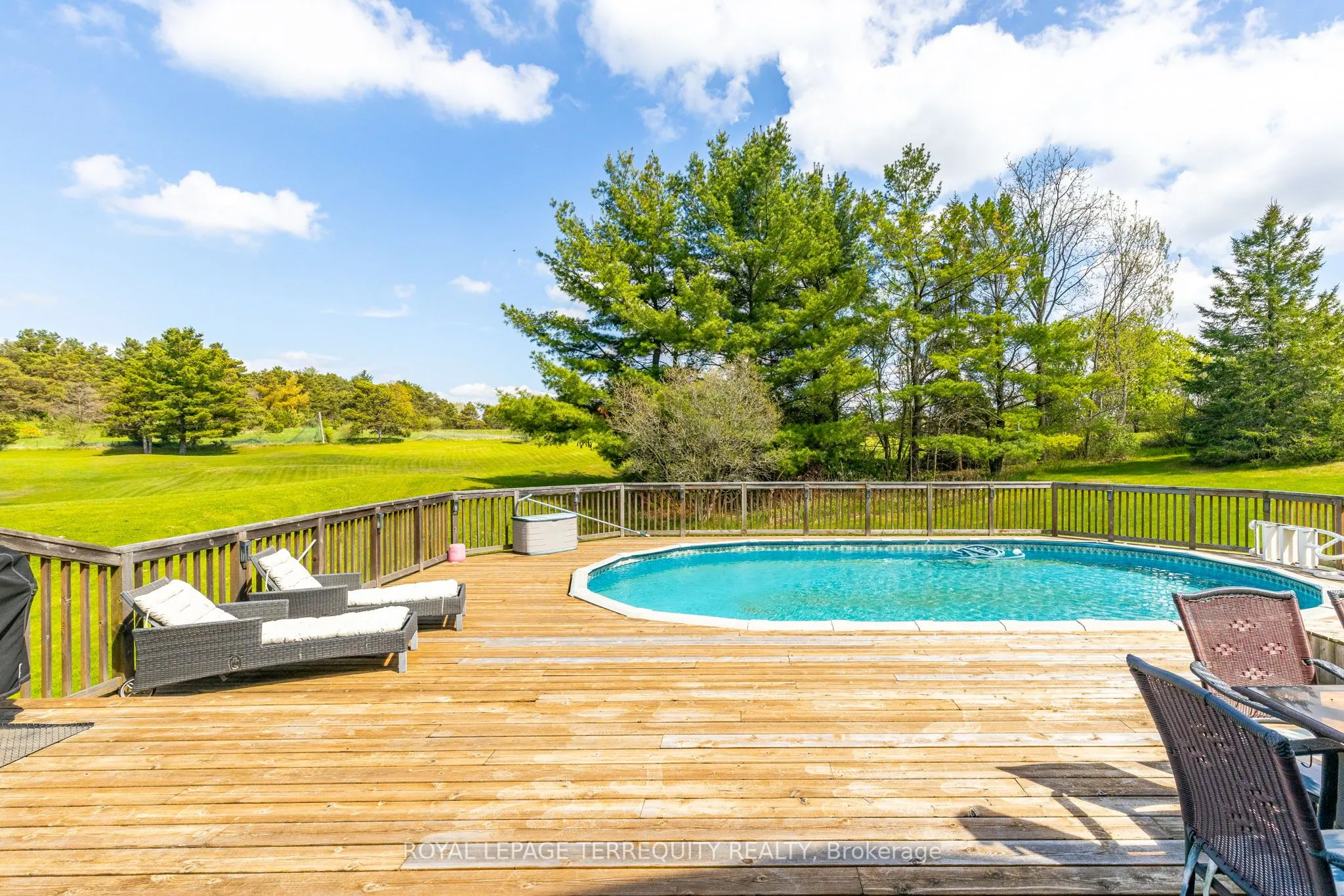 1041 Concession Road, #8