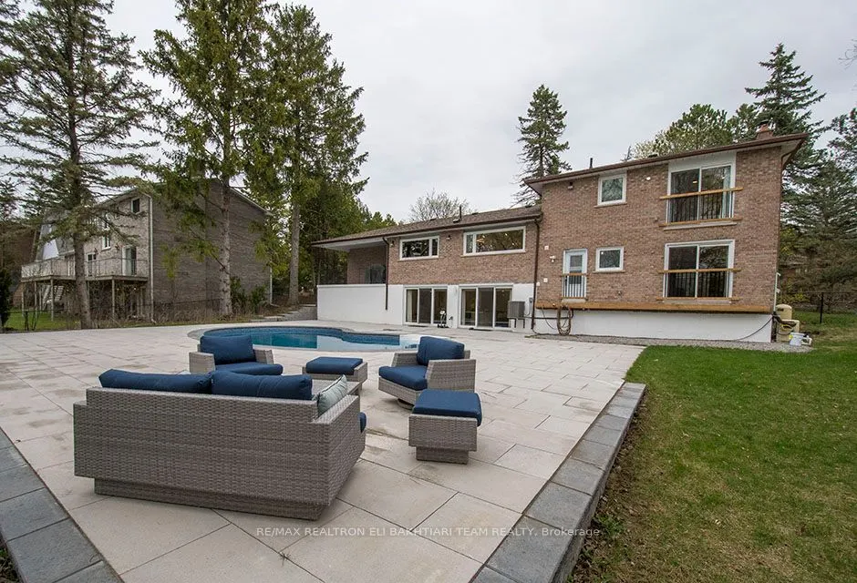 56 Cynthia Crescent