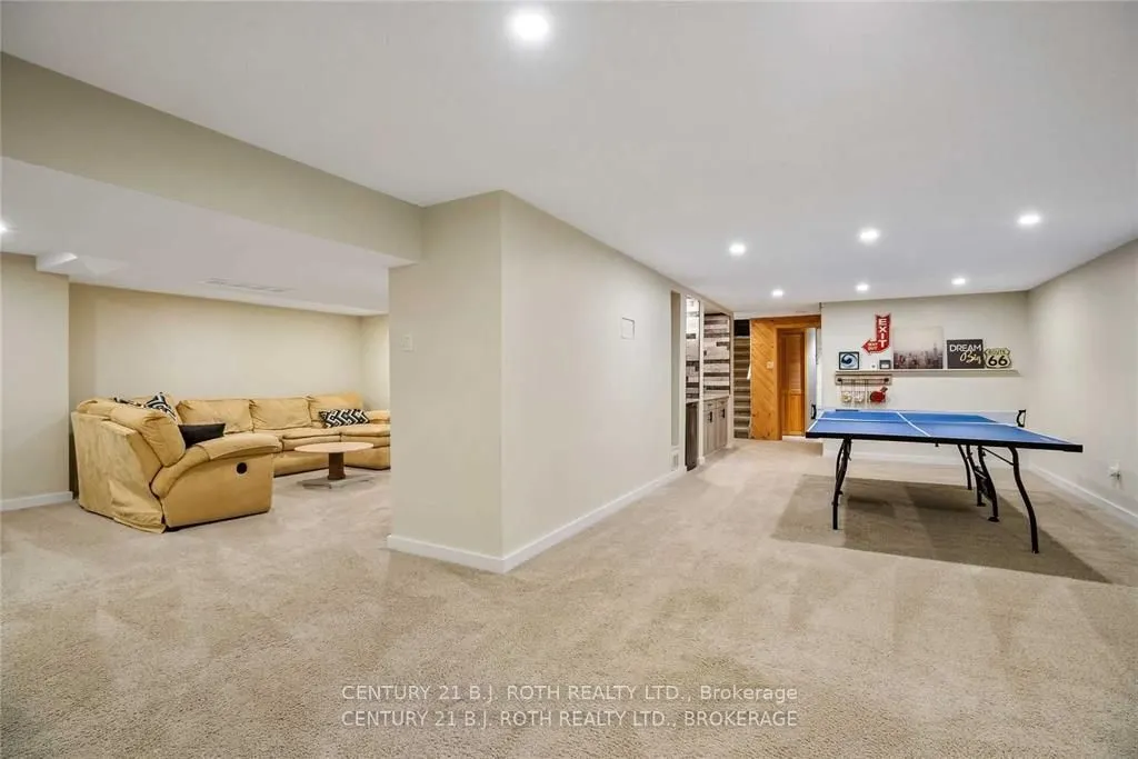 3274 Liah Lane