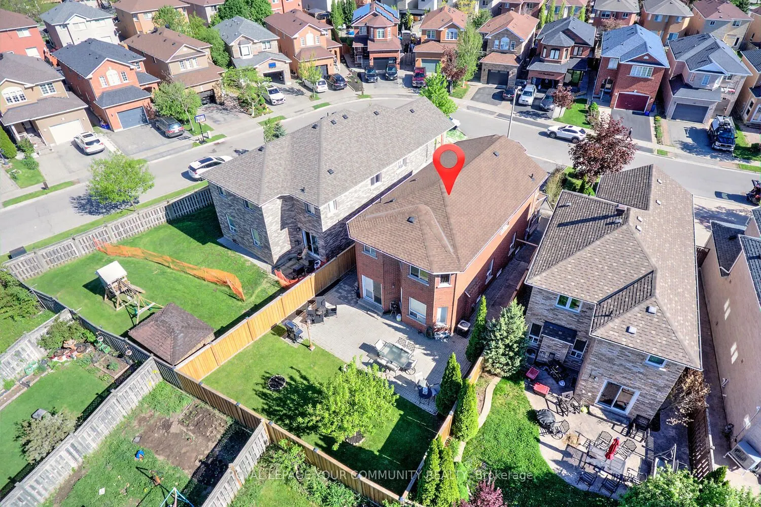 107 Purcell Crescent