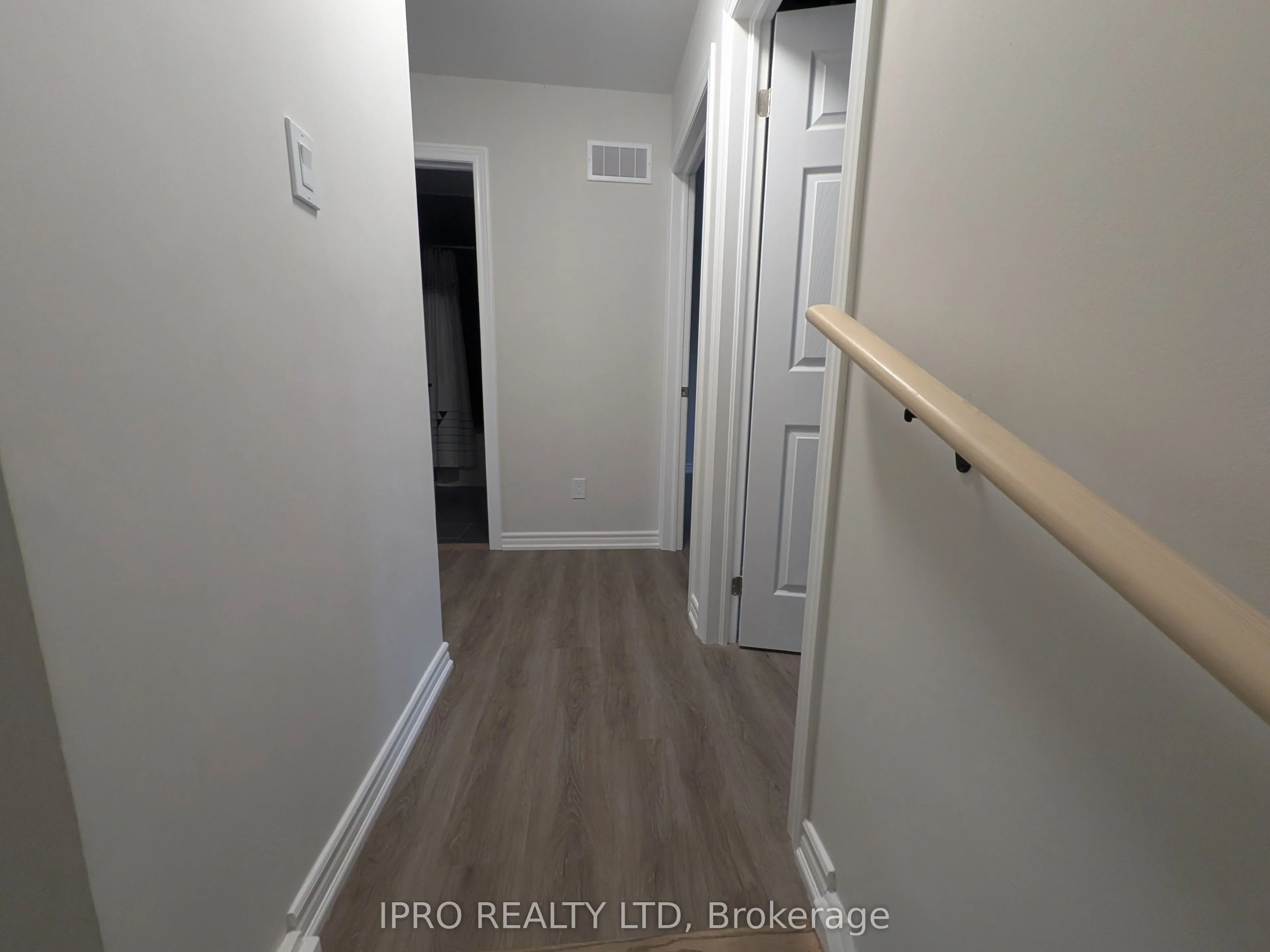 945 Vance Crescent, #1
