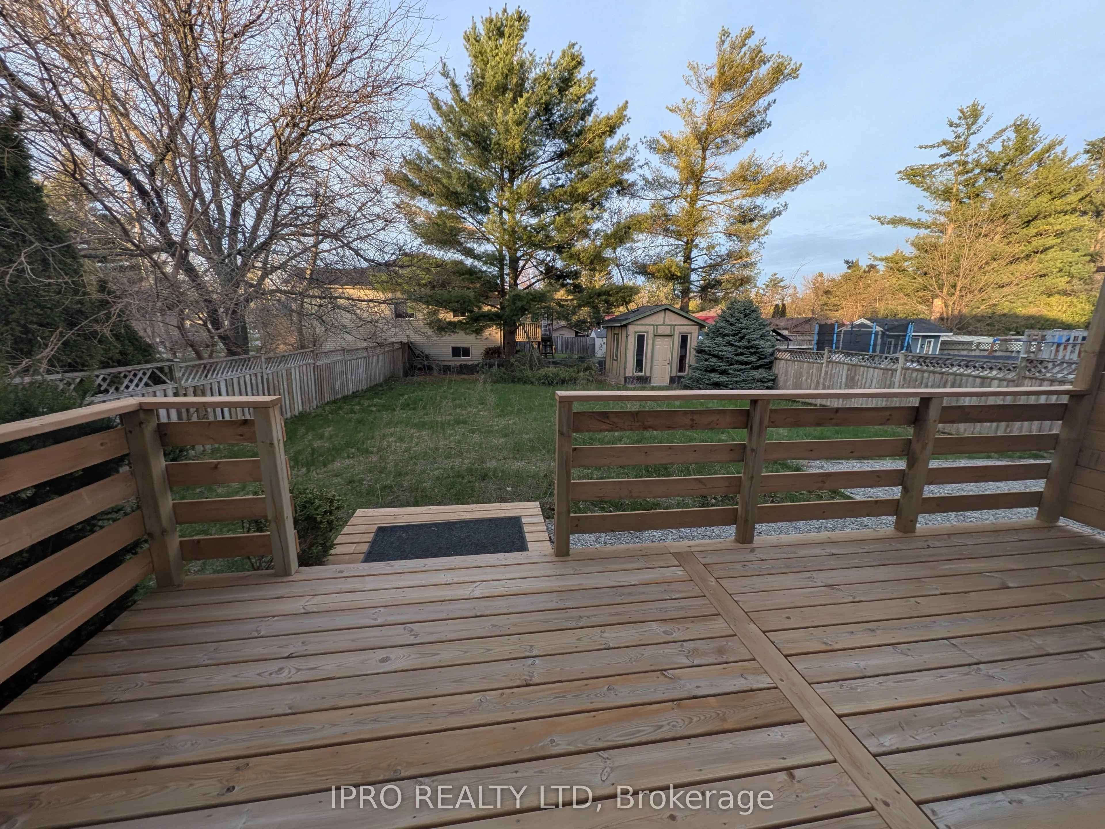 945 Vance Crescent, #1
