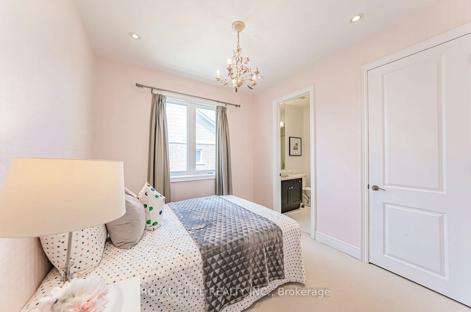 4 Alhart Street