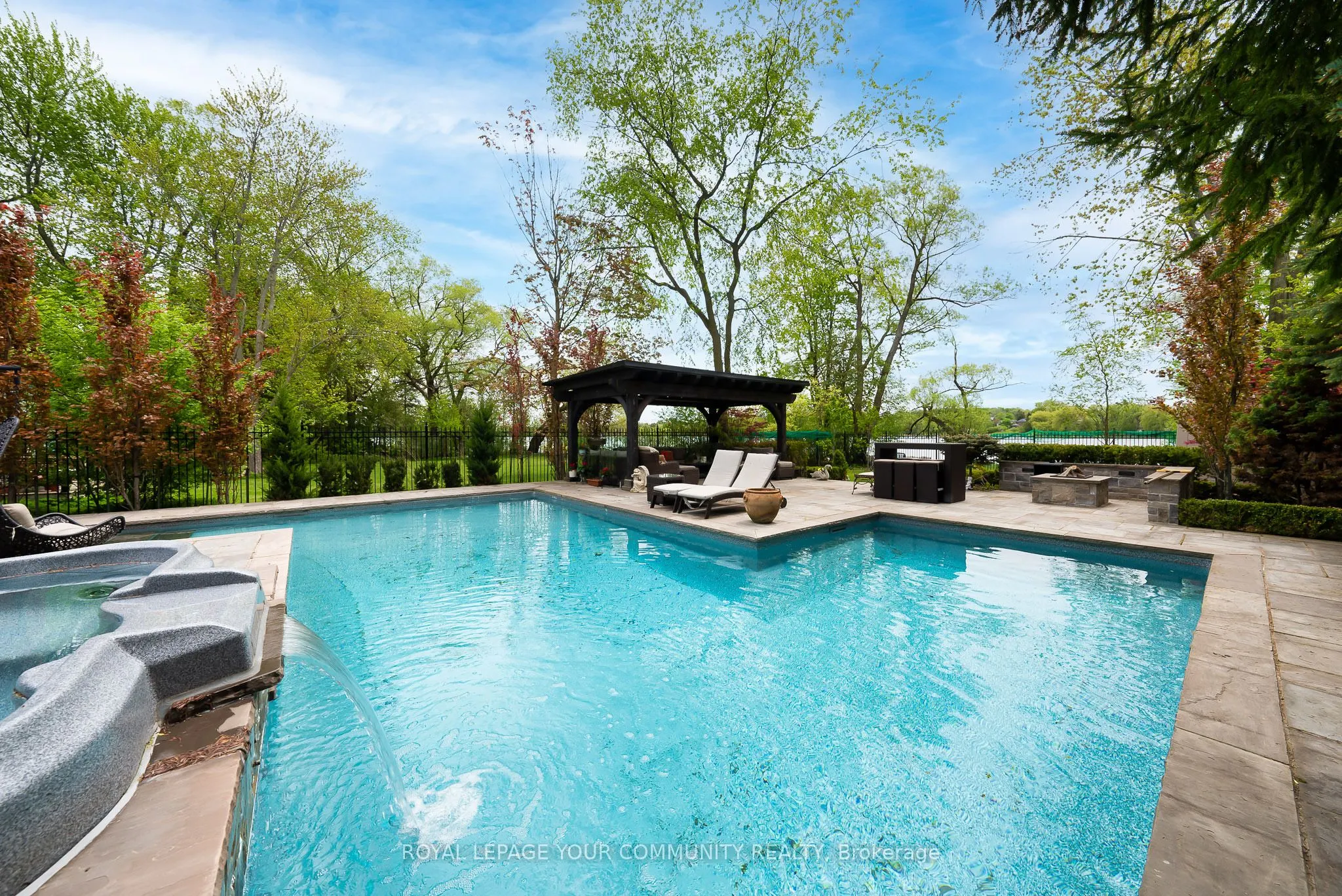 173 Lakeland Crescent