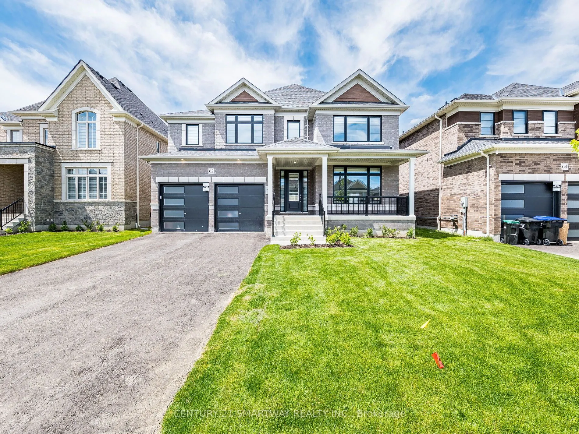 62 Sandhill Crescent E