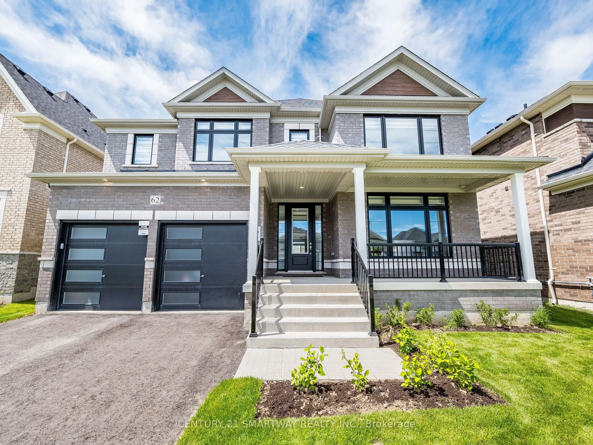 62 Sandhill Crescent E