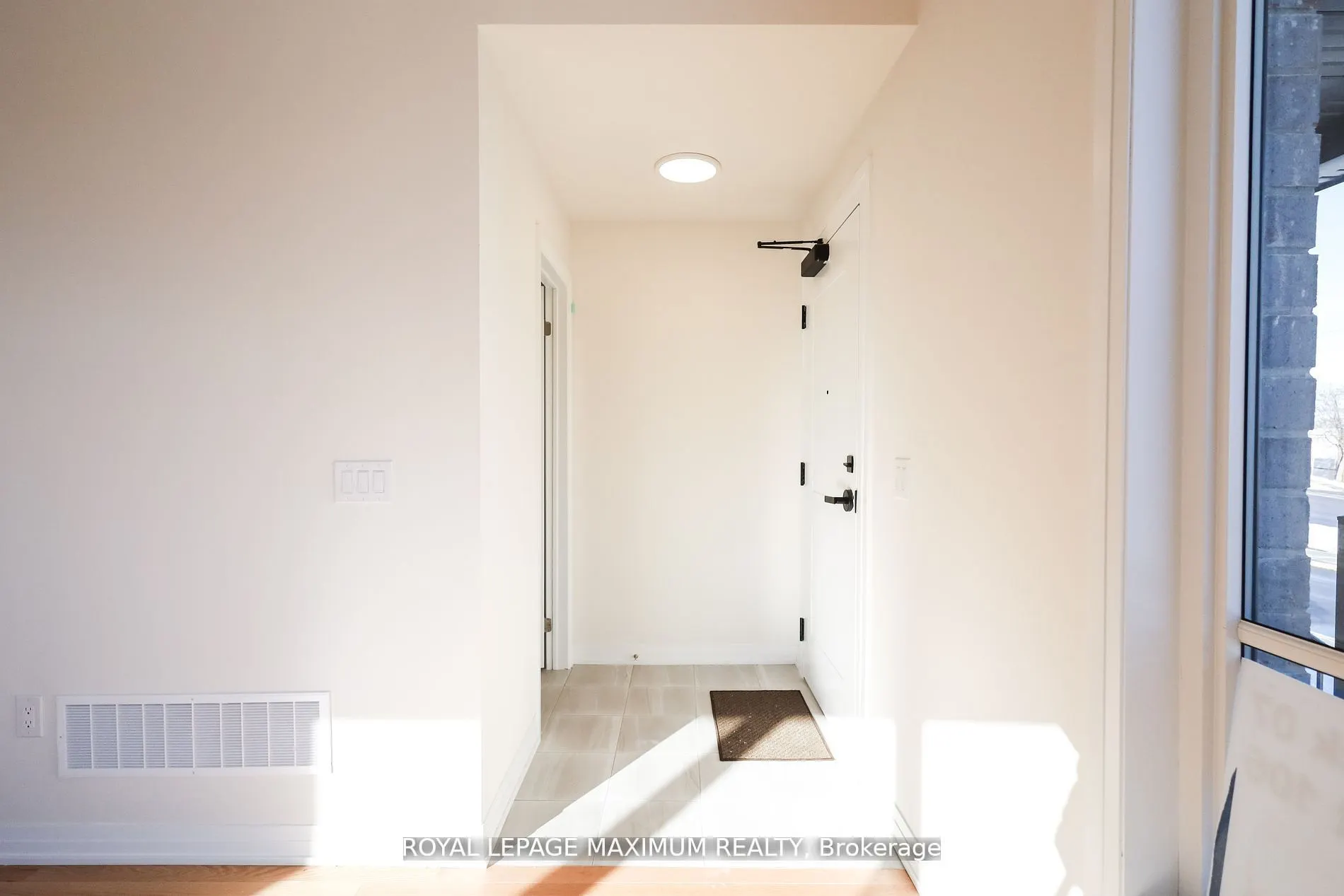 11 Baynes Way N, #1