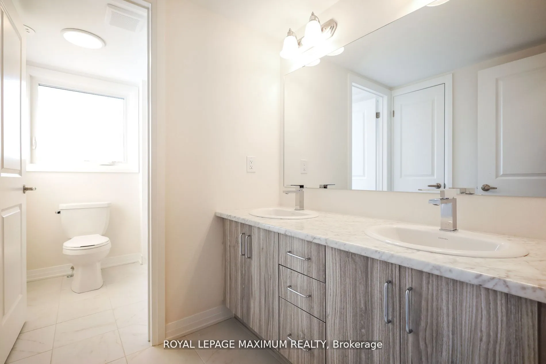 11 Baynes Way N, #1