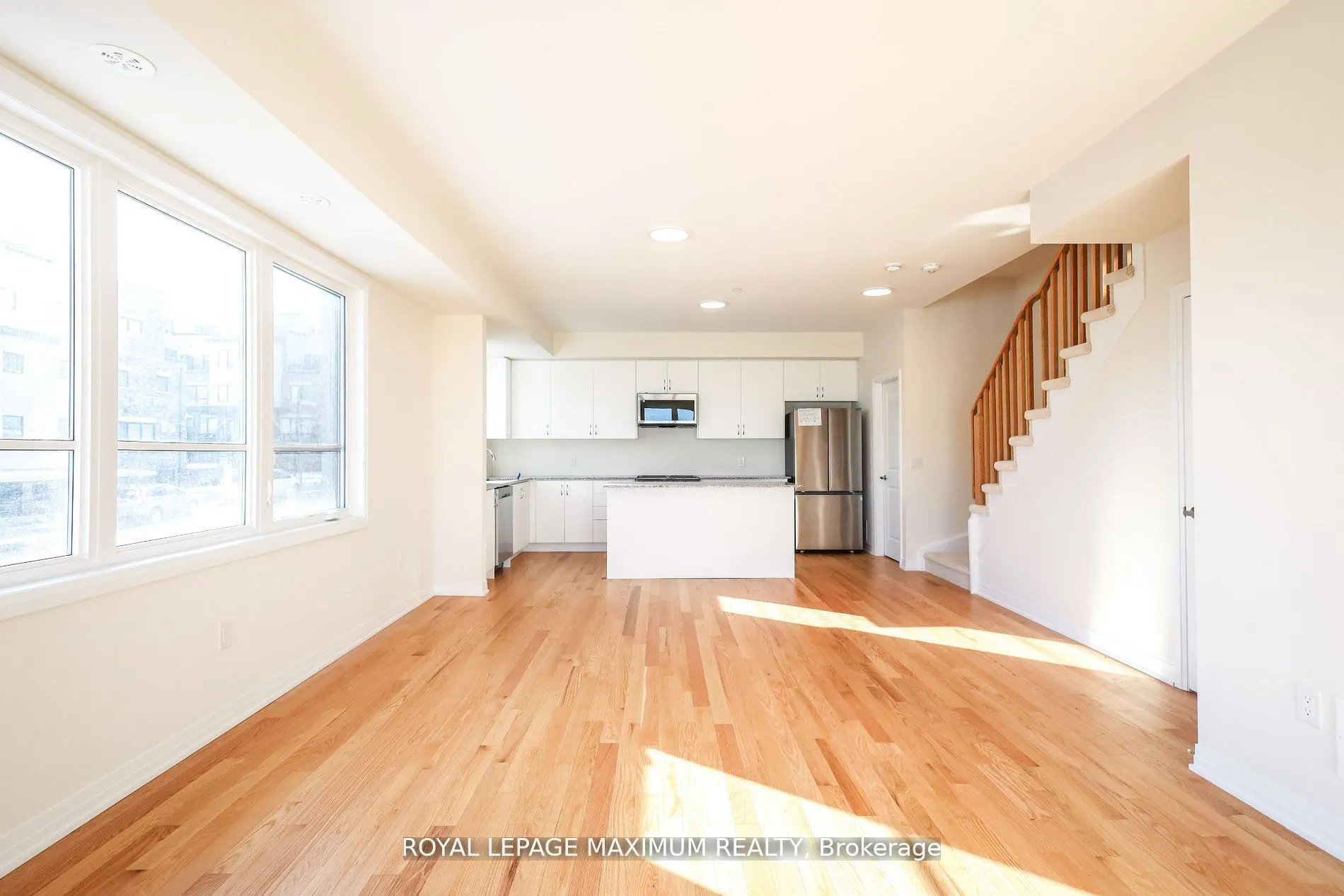 11 Baynes Way N, #1