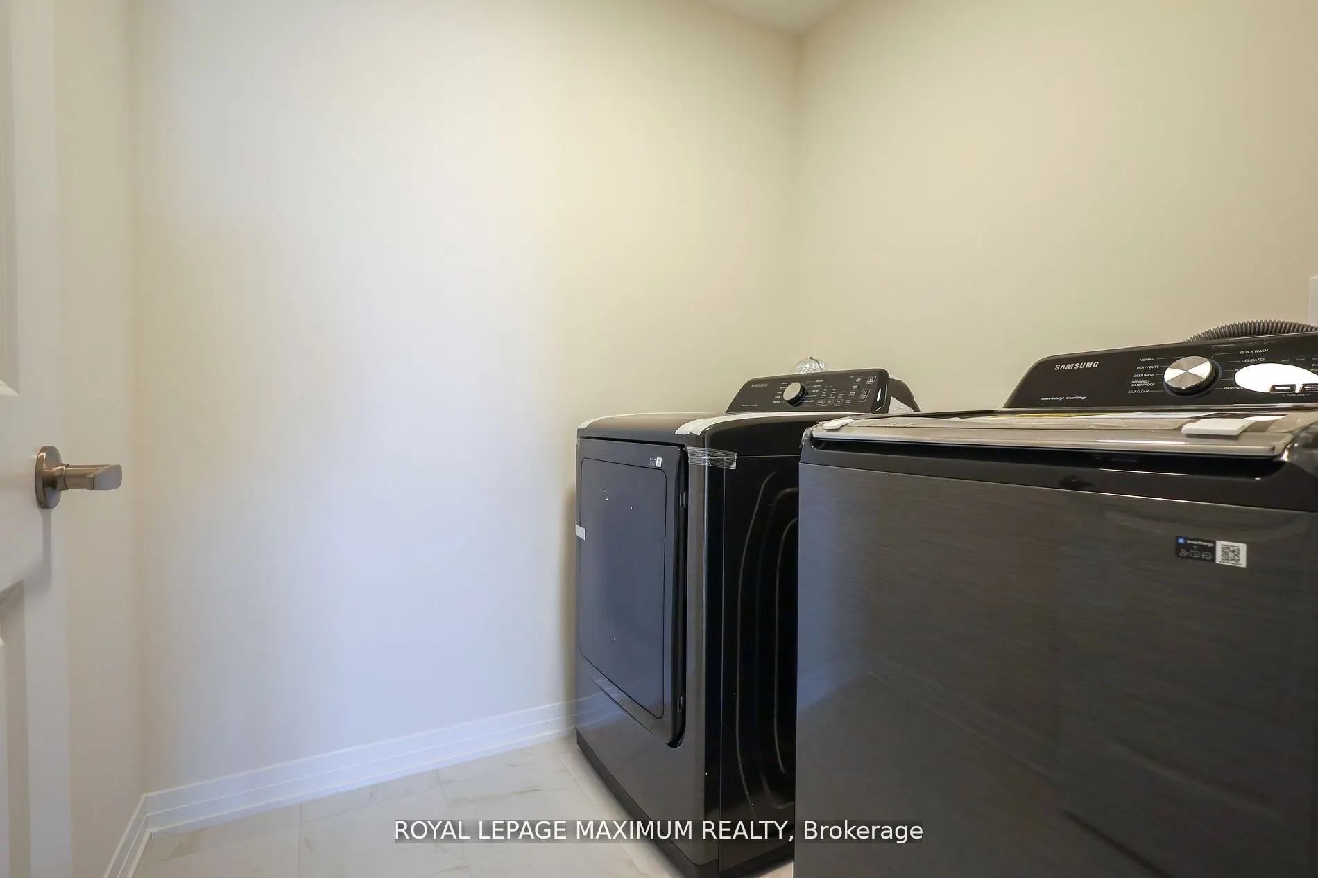 11 Baynes Way N, #1