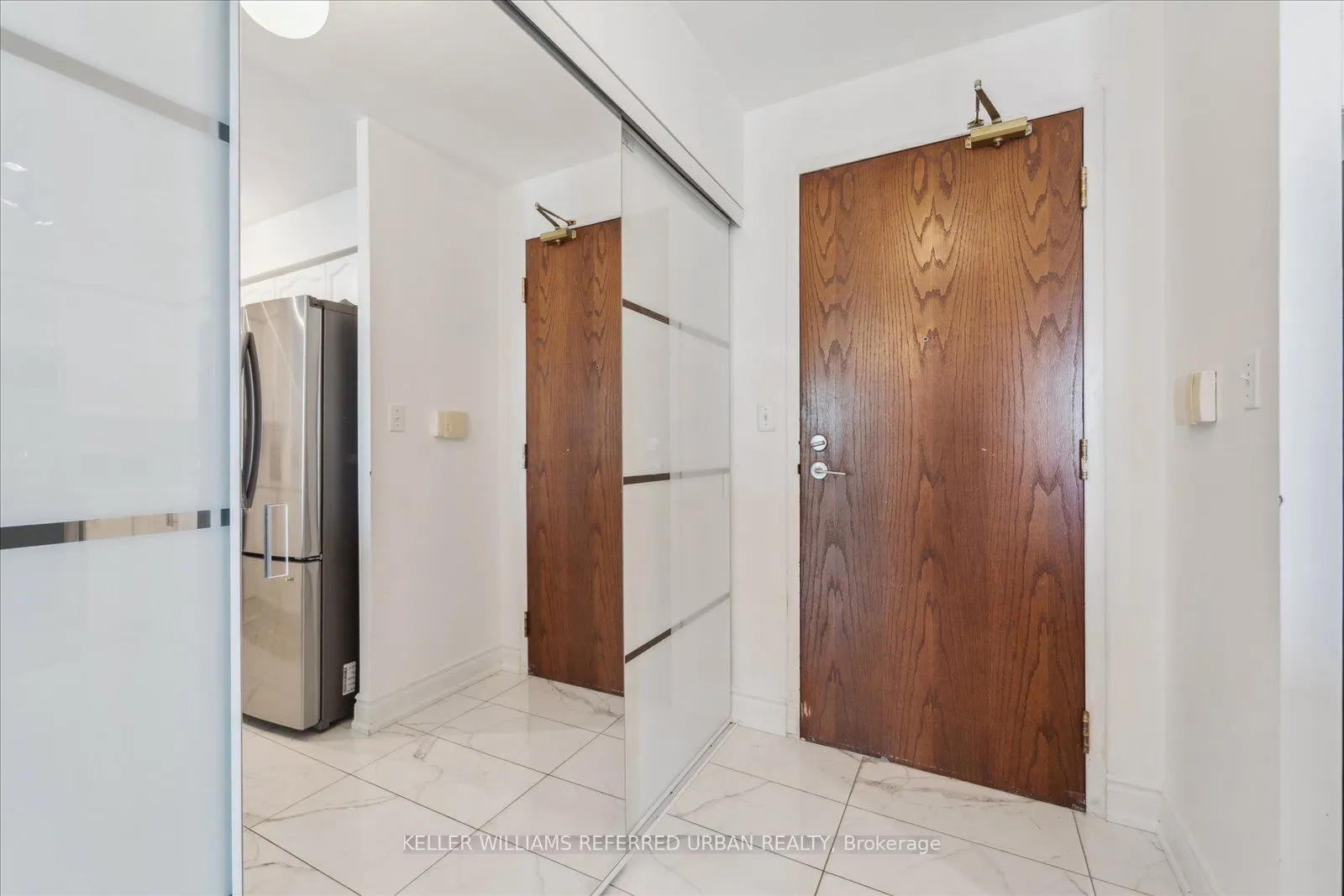 3 Ellesmere Street, #605