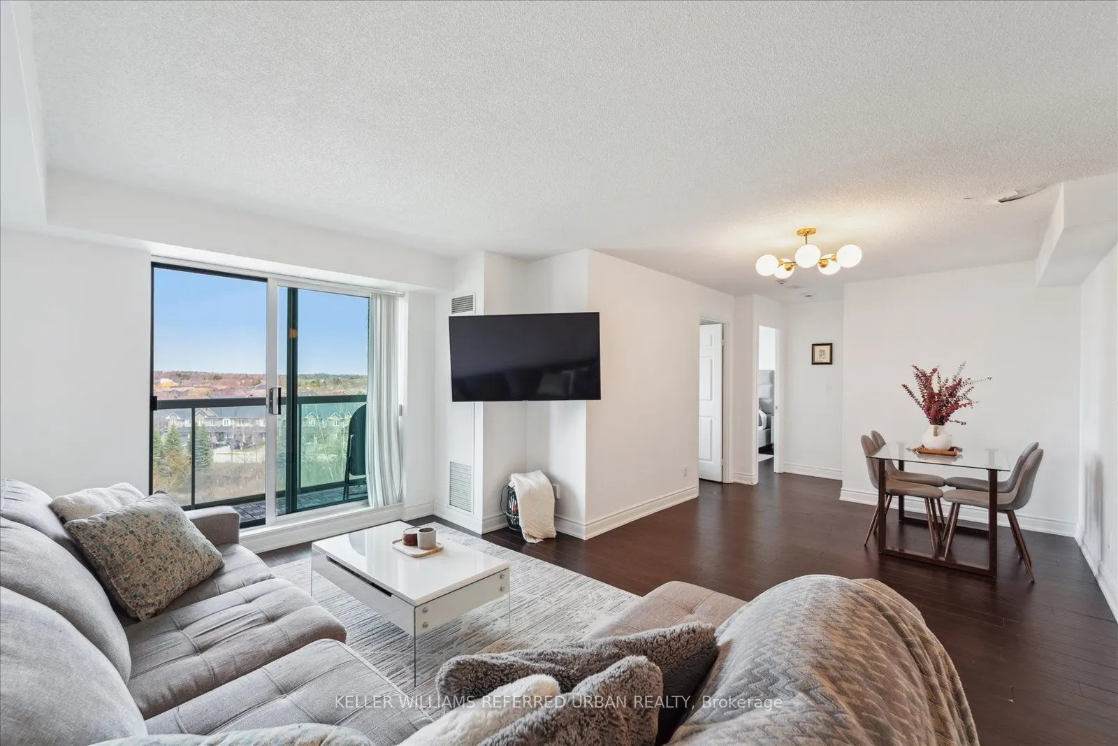 3 Ellesmere Street, #605