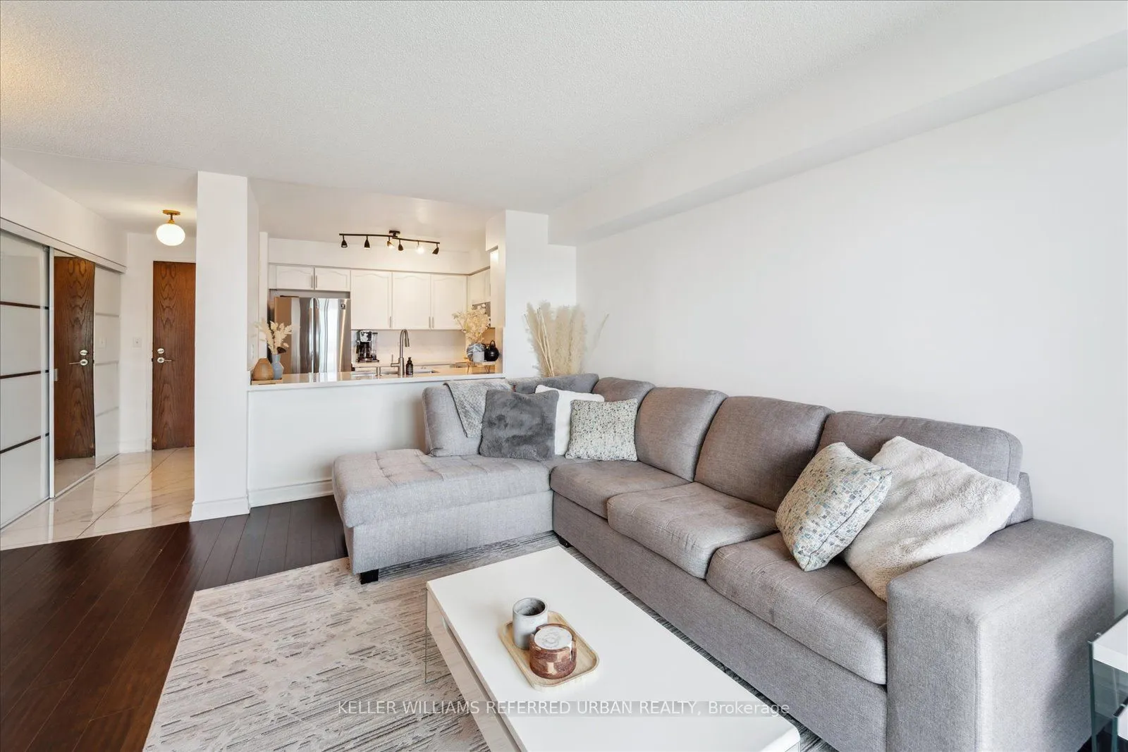 3 Ellesmere Street, #605