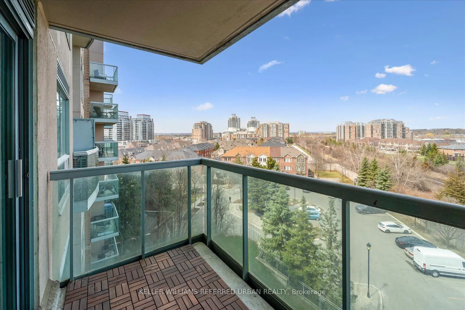3 Ellesmere Street, #605