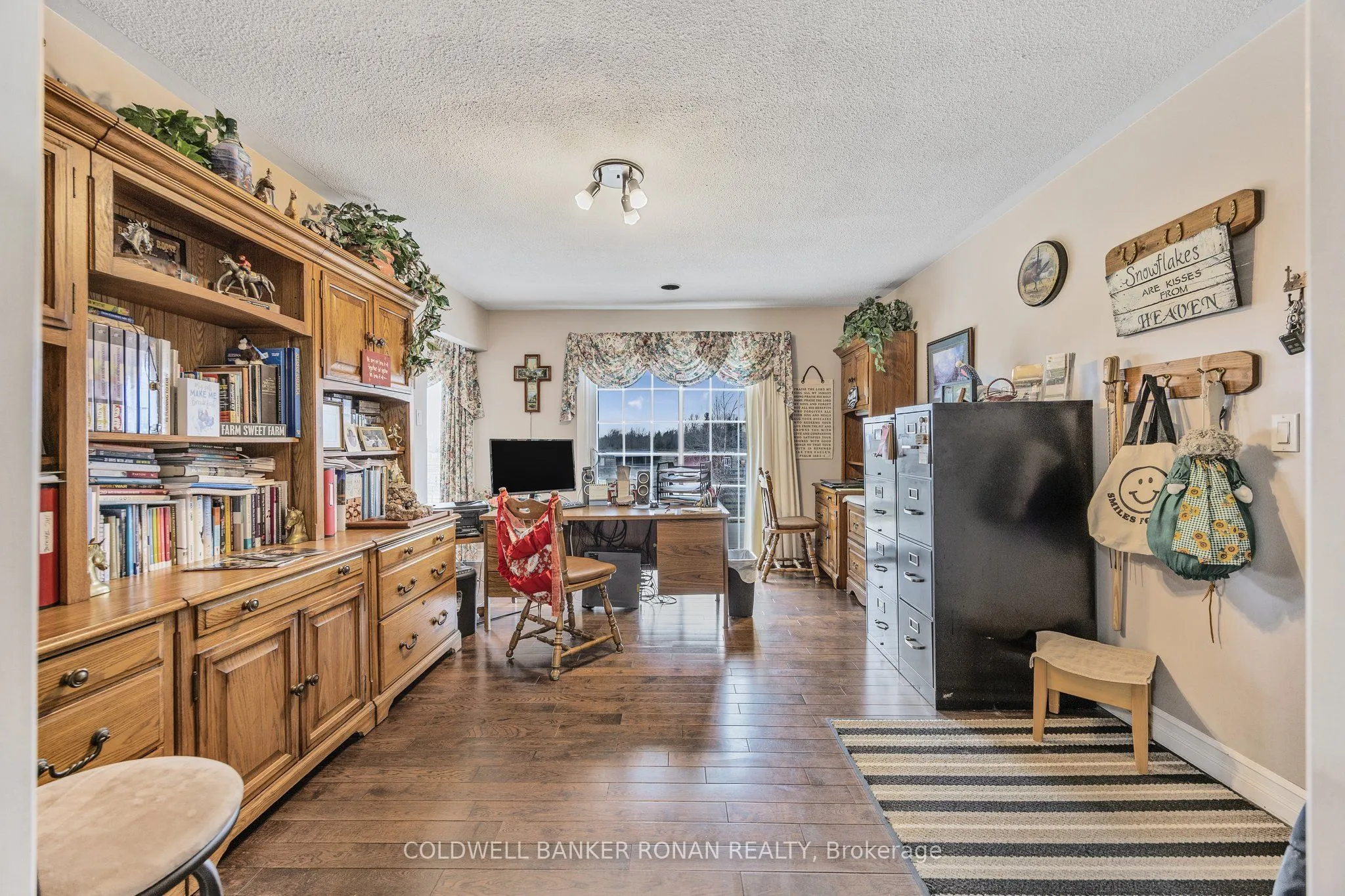 8058 20th Side Road