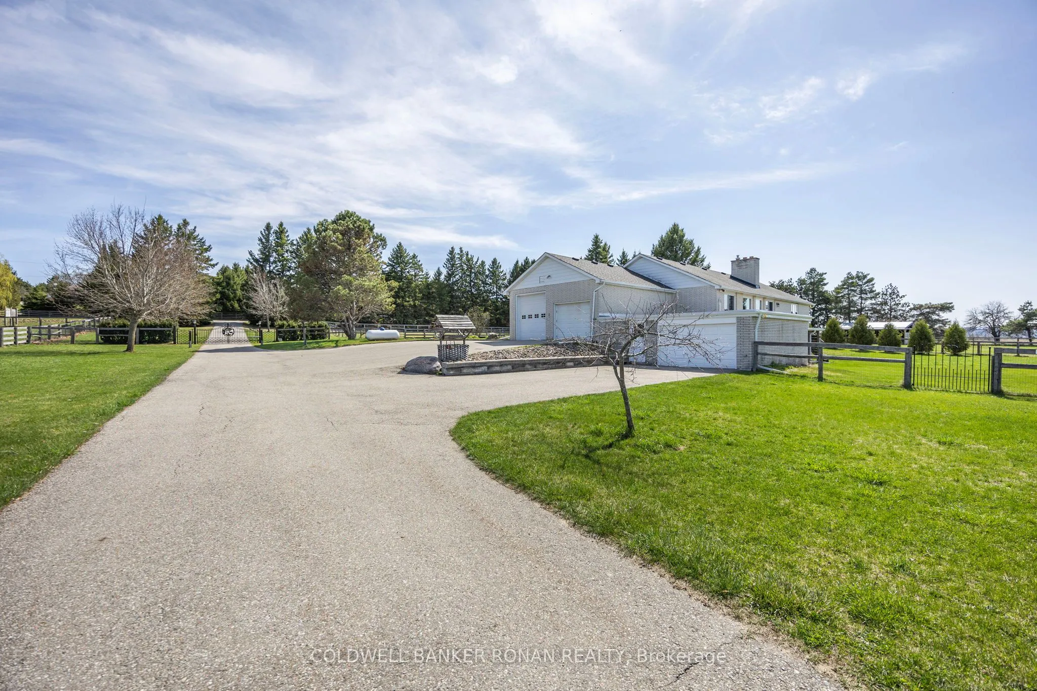 8058 20th Side Road