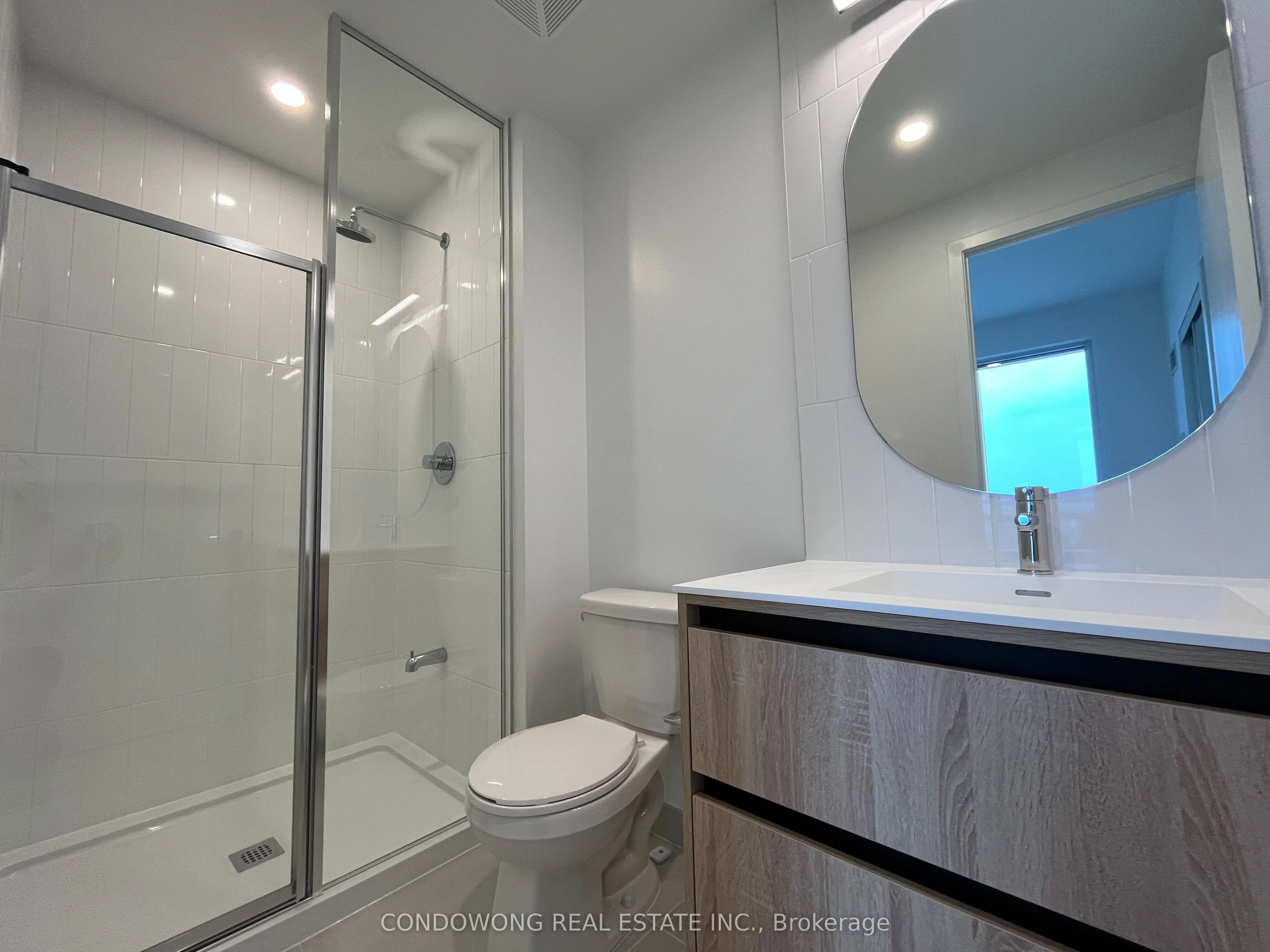 7950 Bathurst Street #2104