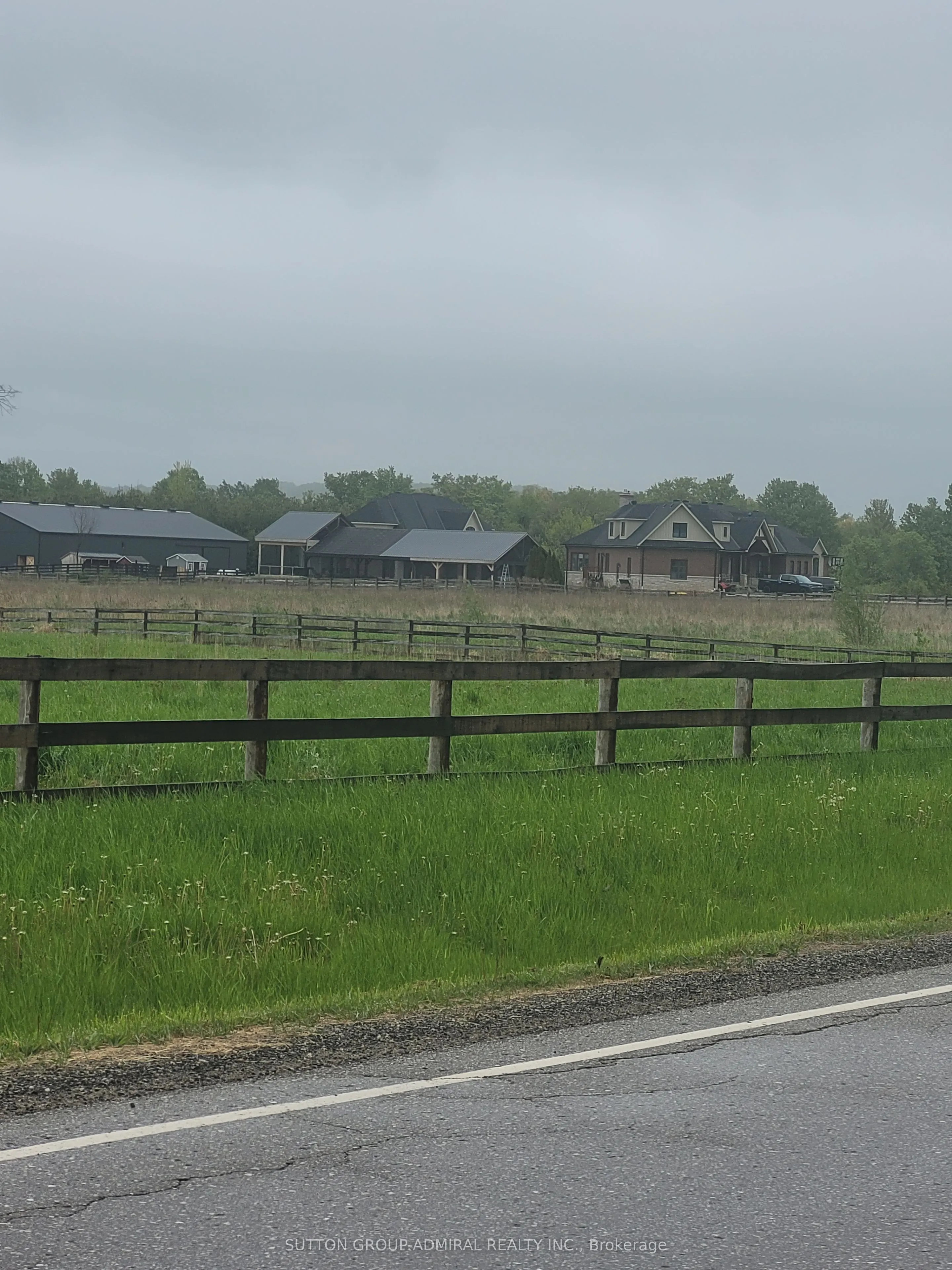 4860 18th Side Road