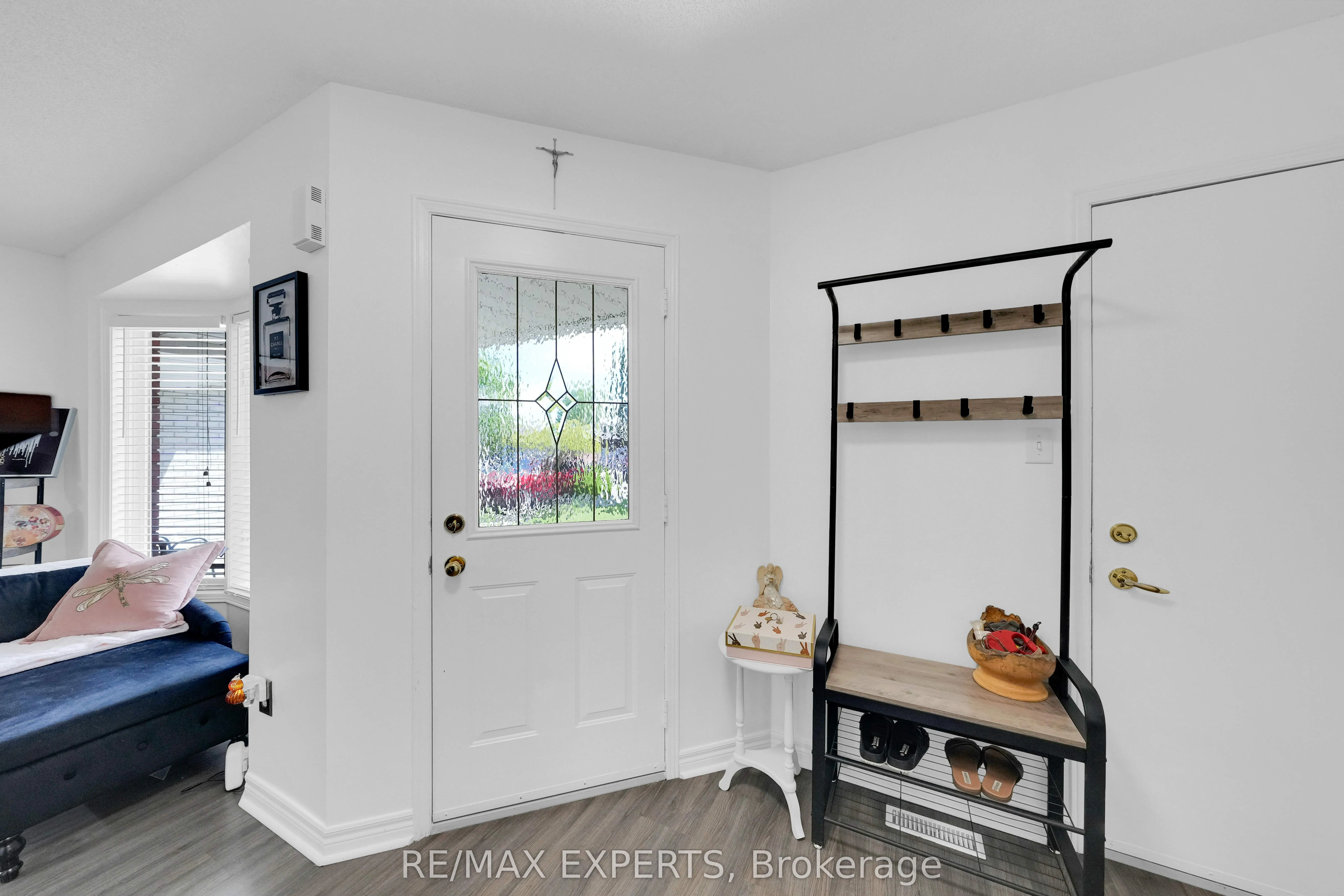 83 Gray Avenue