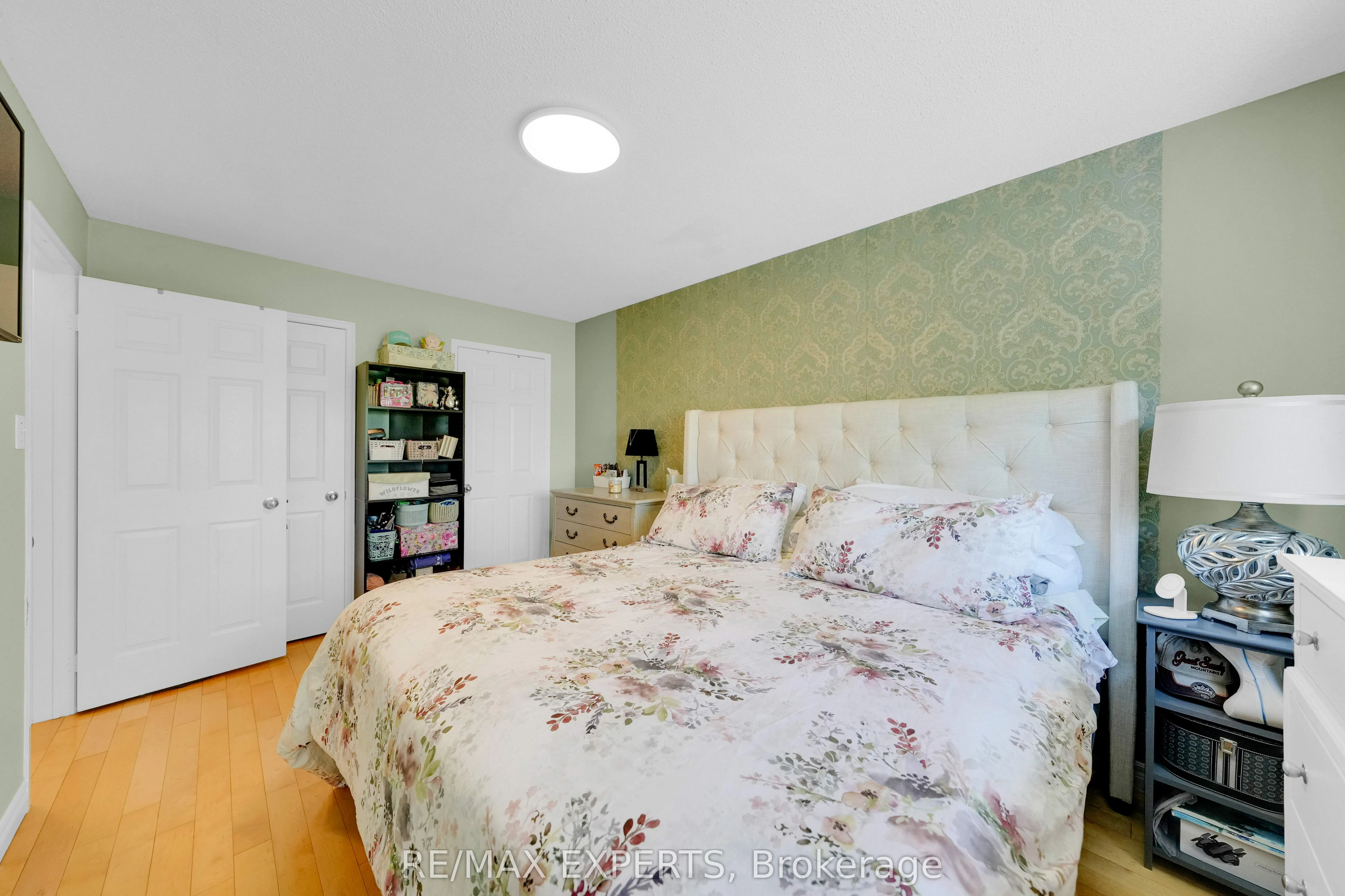 83 Gray Avenue